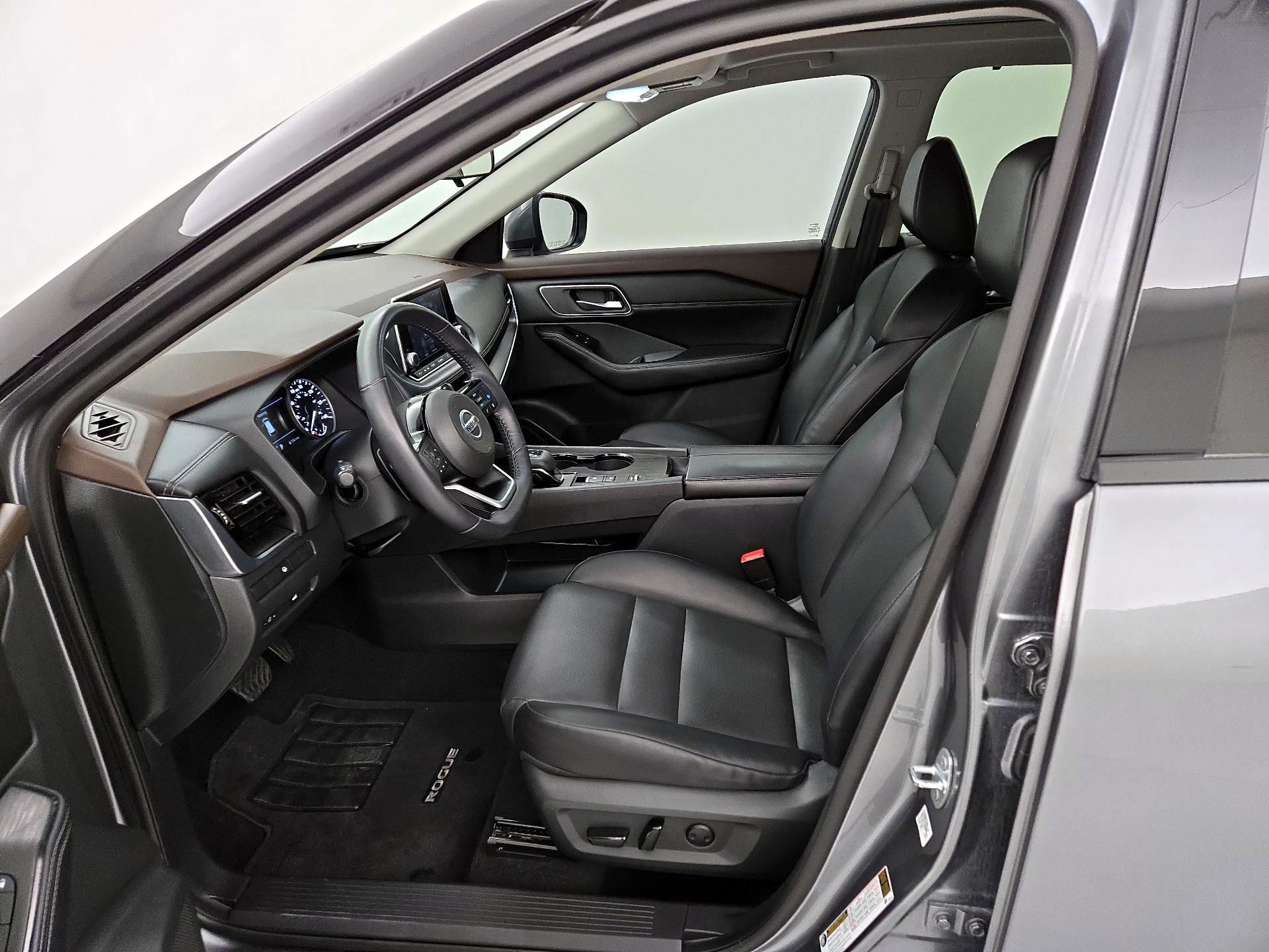 Thumbnail: 2021 Nissan Rogue - 11