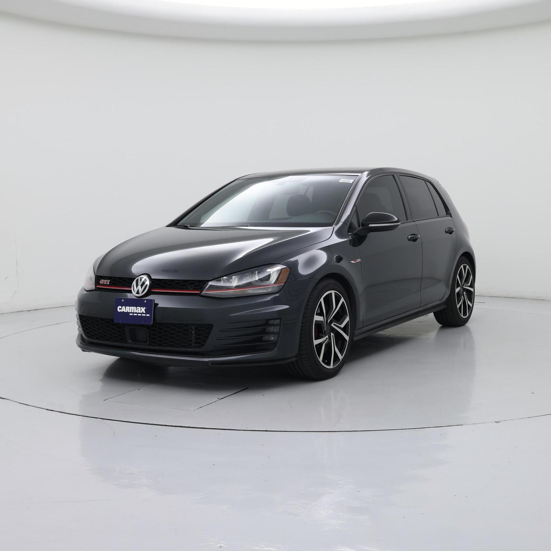 Thumbnail: 2017 Volkswagen Golf - 4