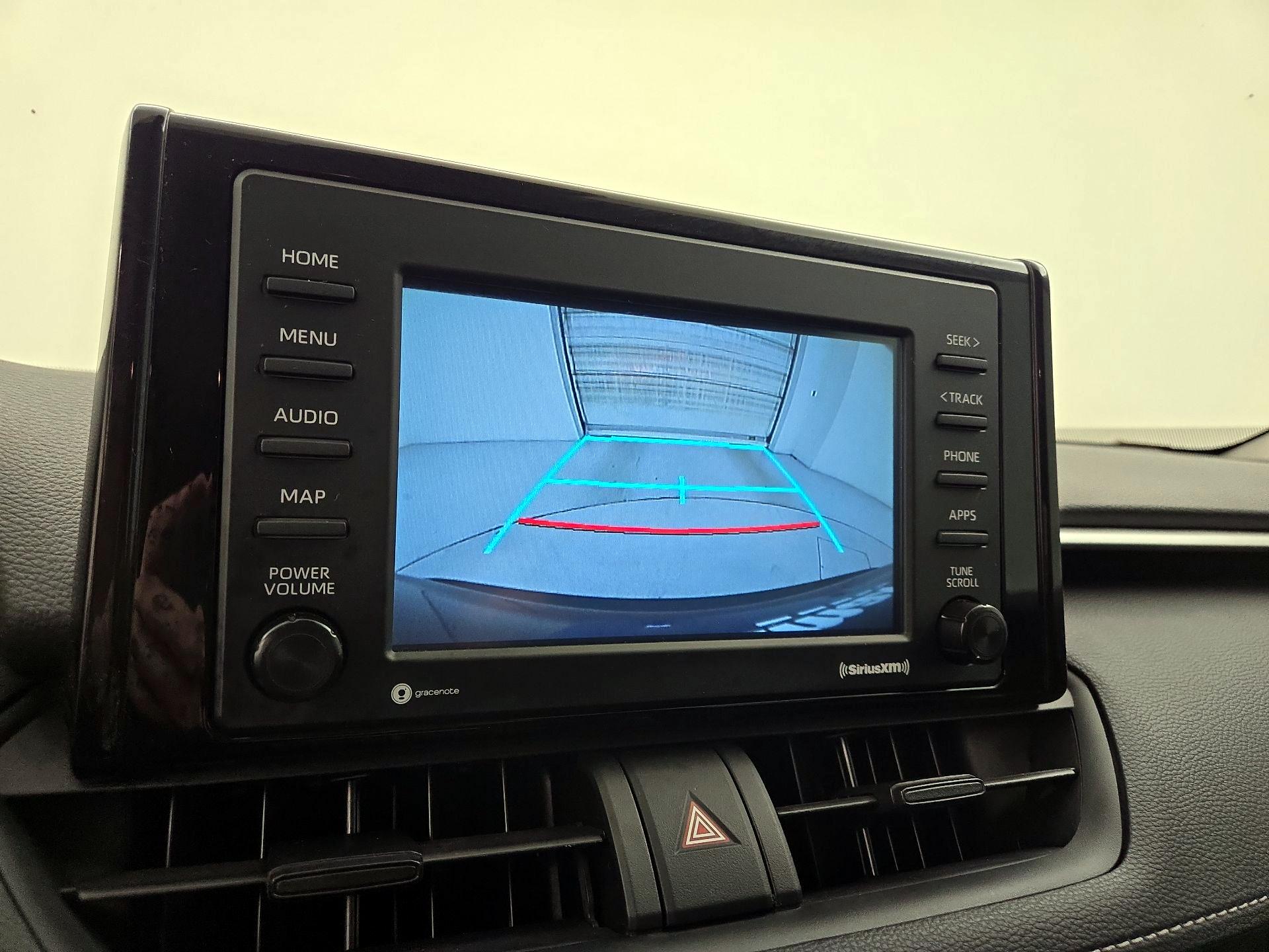 Thumbnail: 2021 Toyota RAV4 - 14