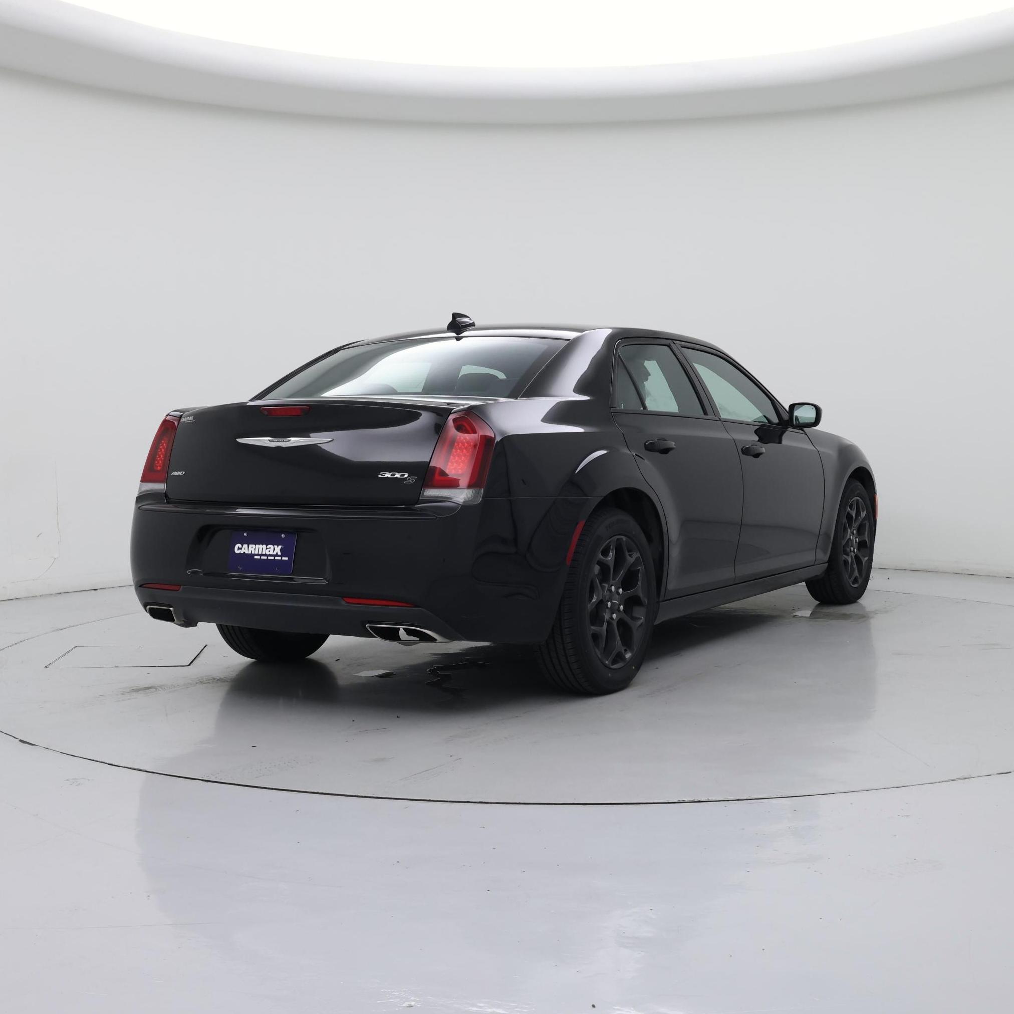 Thumbnail: 2019 Chrysler 300 - 8