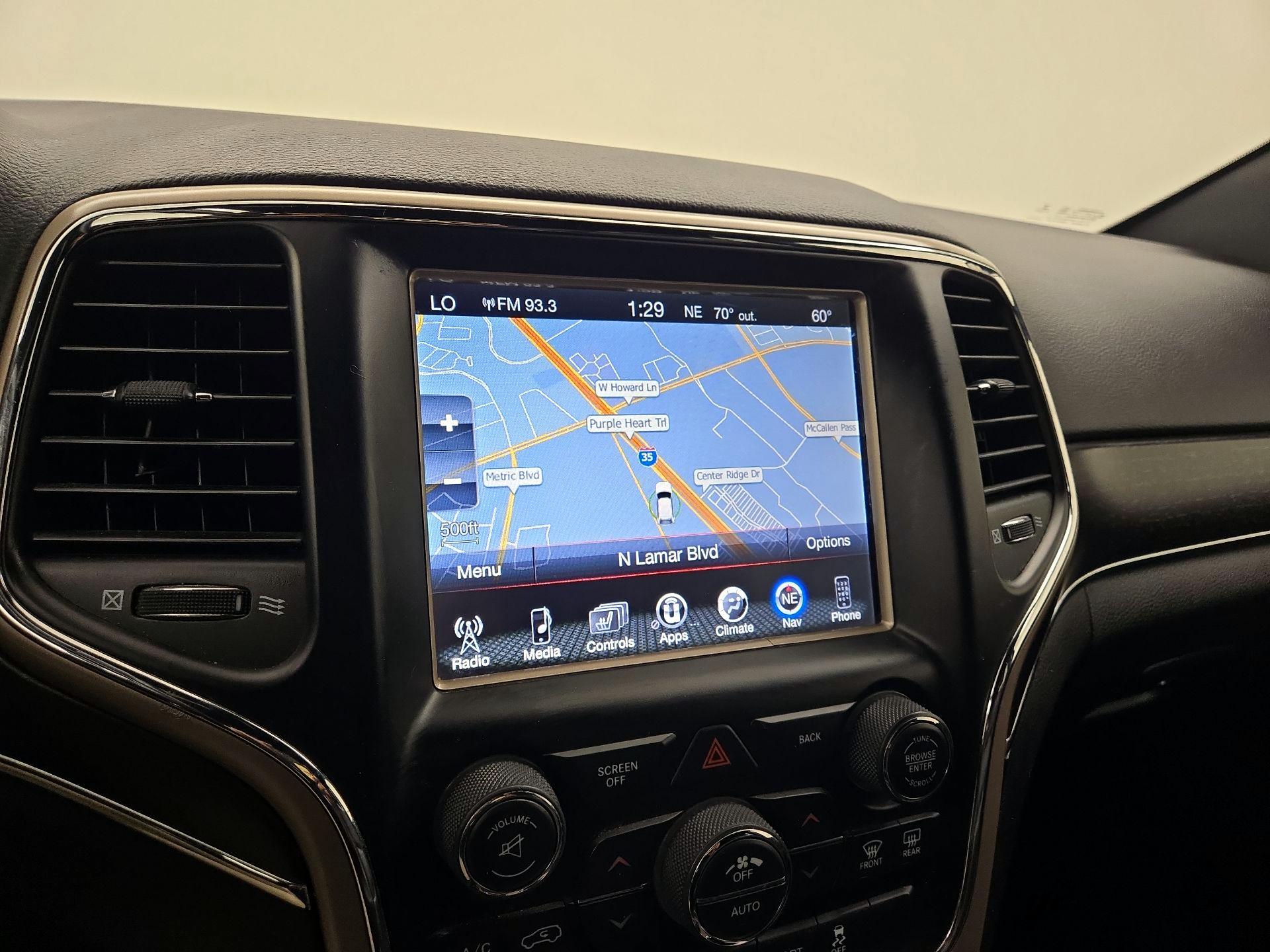 Thumbnail: 2017 Jeep Grand Cherokee - 14