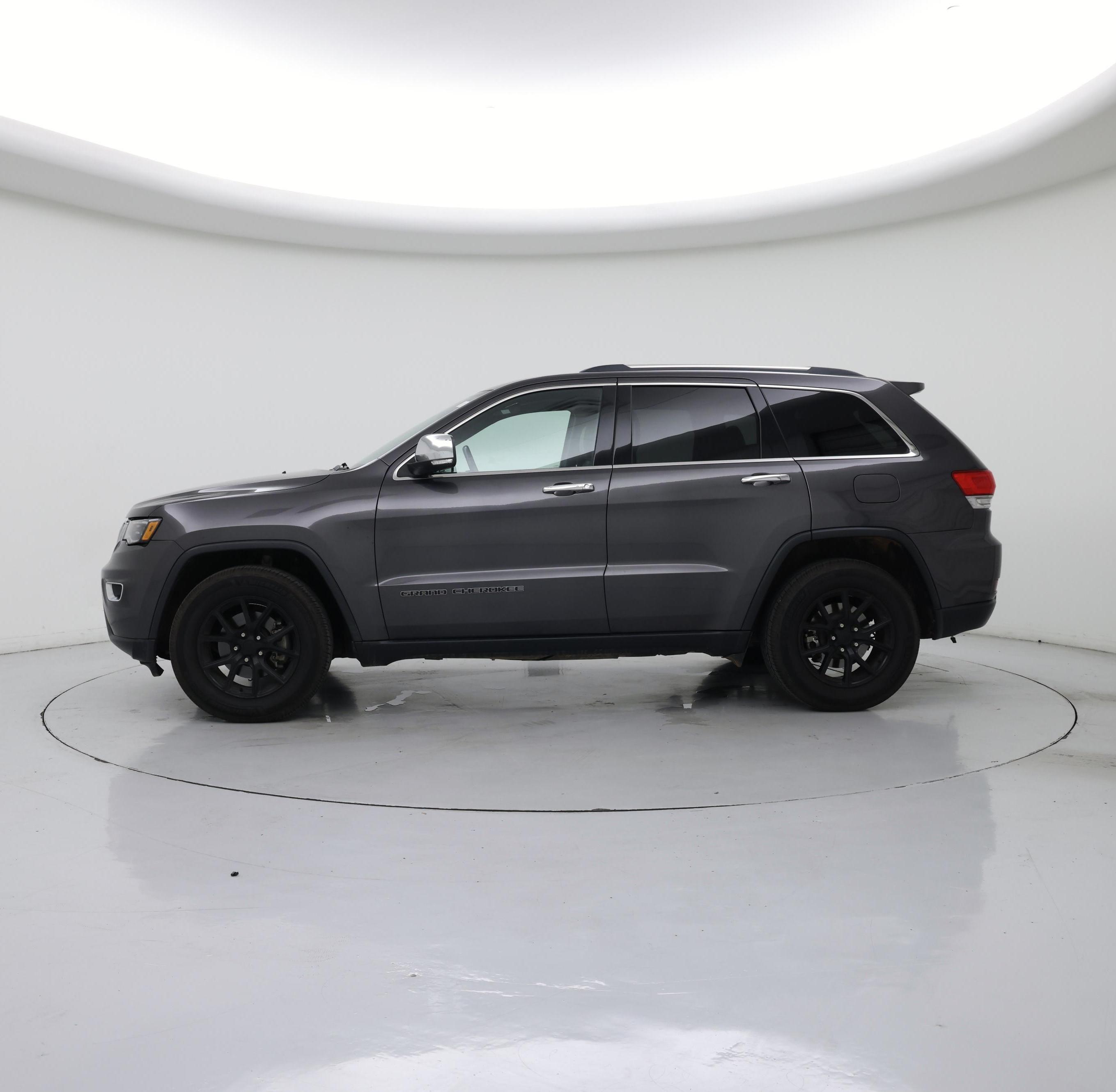 Thumbnail: 2017 Jeep Grand Cherokee - 3