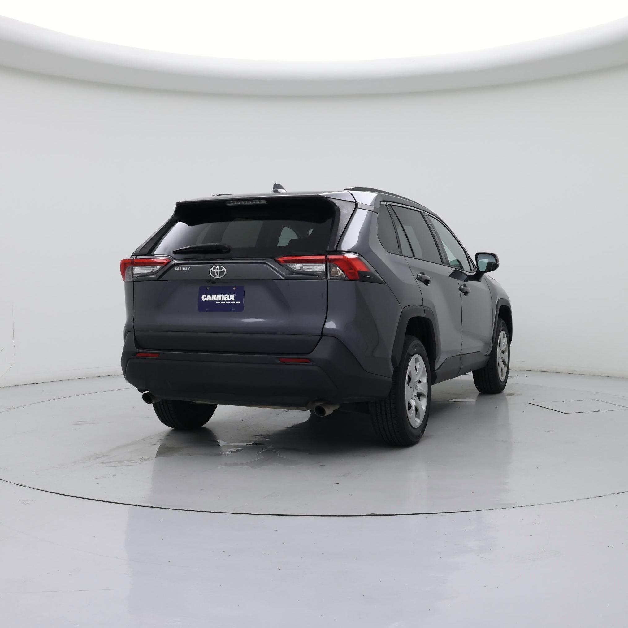 Thumbnail: 2019 Toyota RAV4 - 8