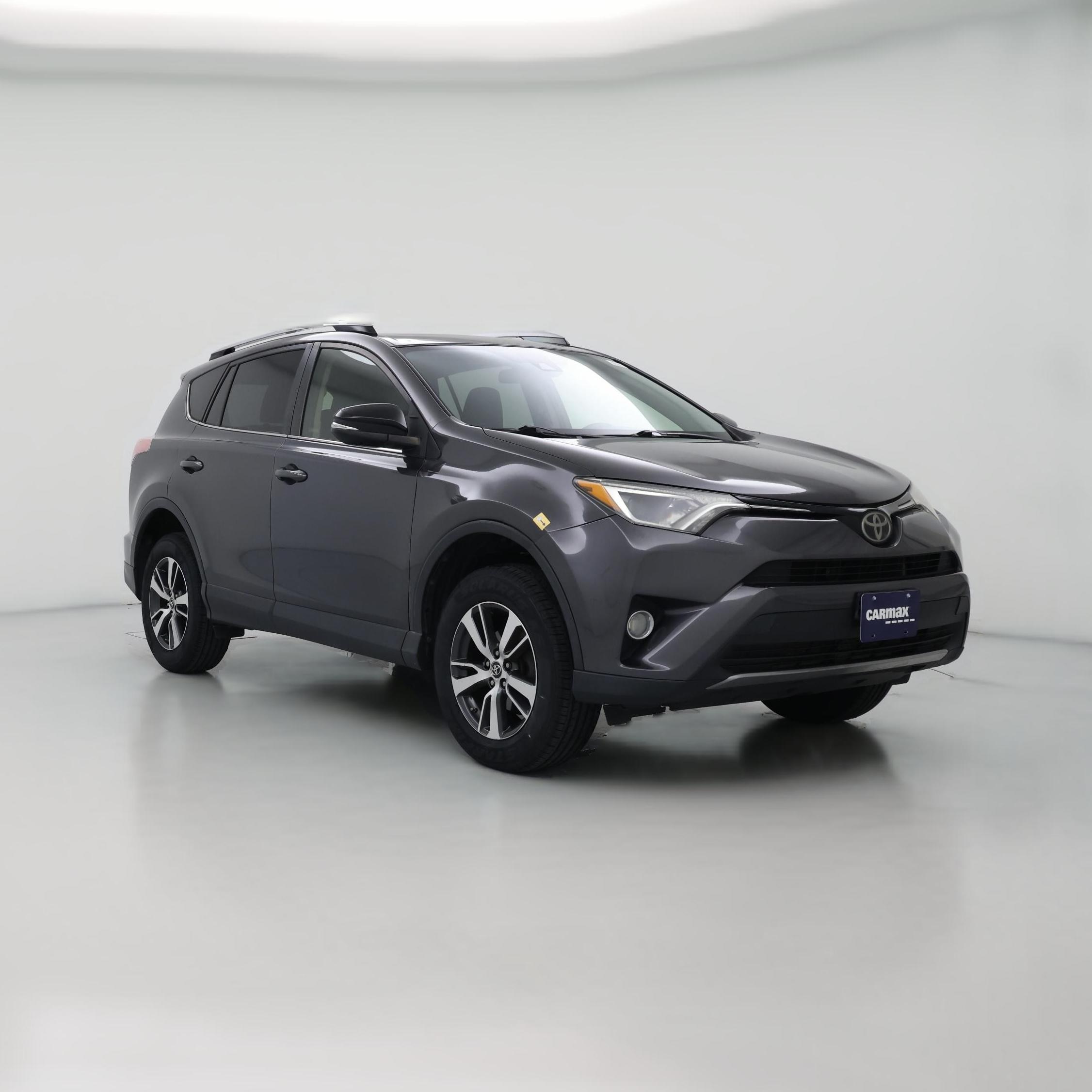Thumbnail: 2017 Toyota RAV4 - 1