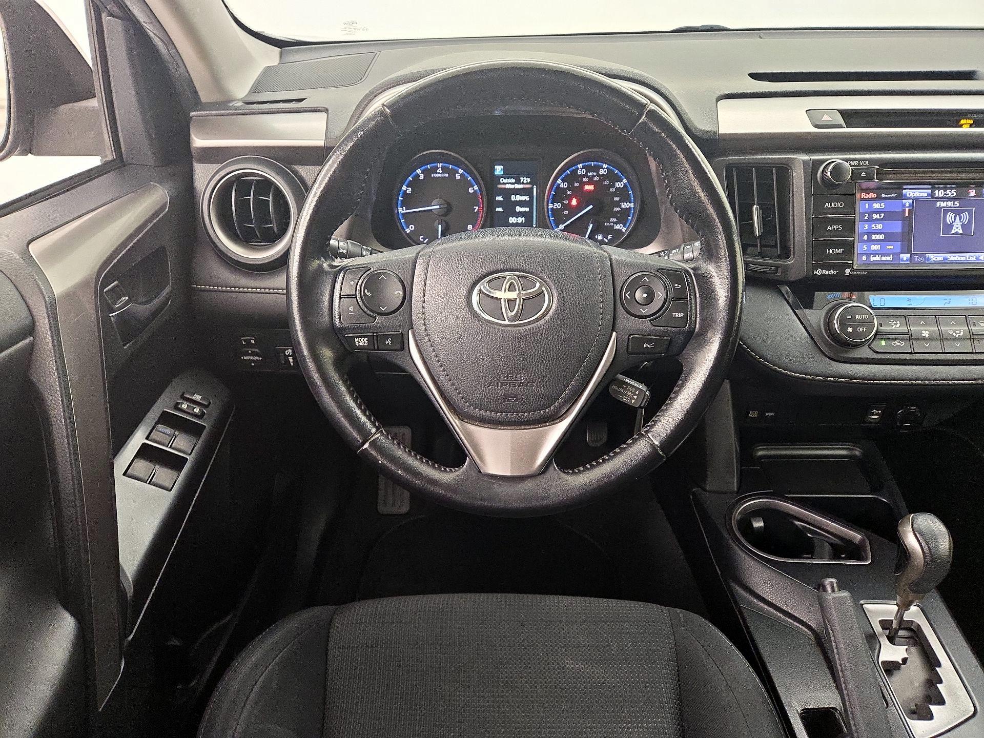 Thumbnail: 2017 Toyota RAV4 - 10