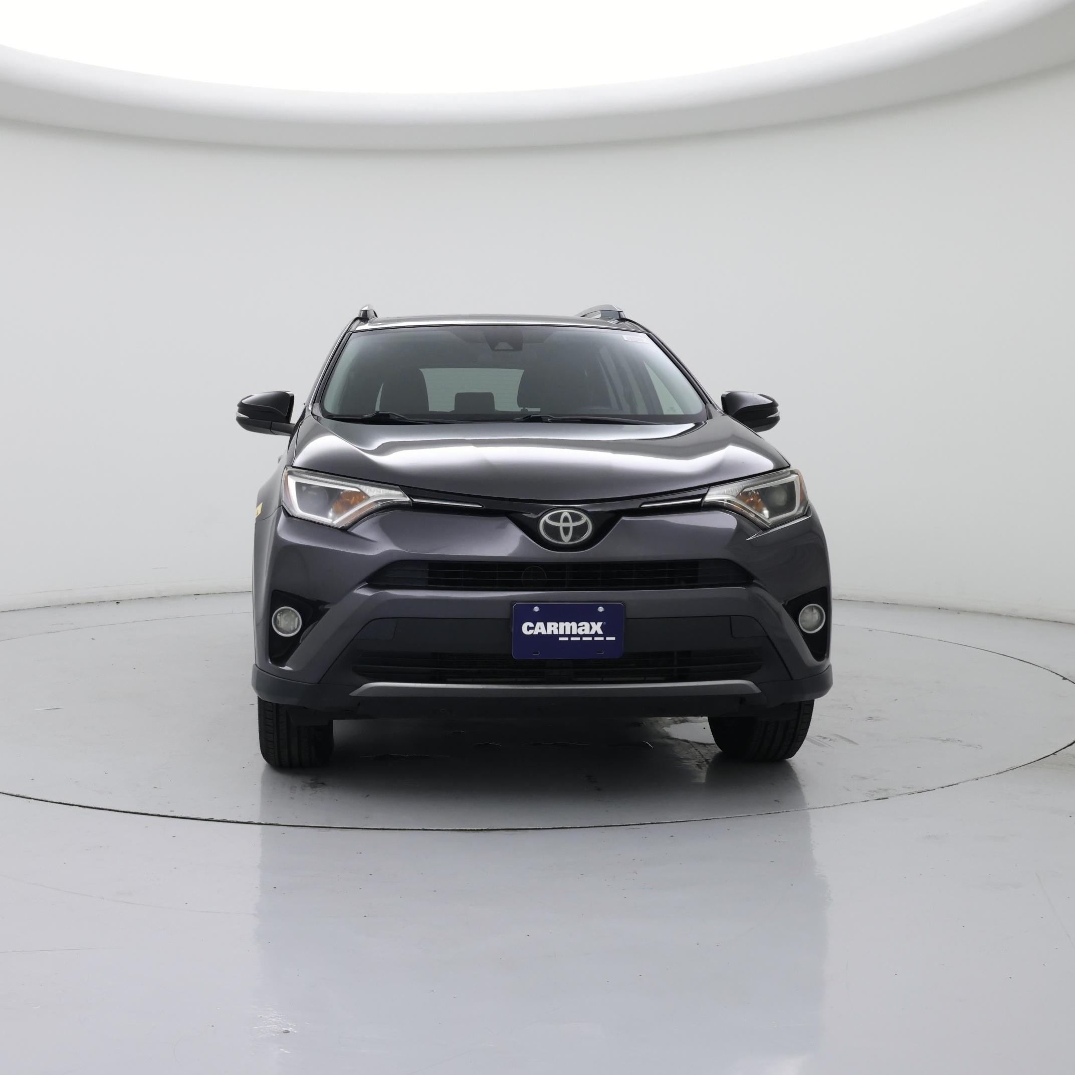 Thumbnail: 2017 Toyota RAV4 - 5