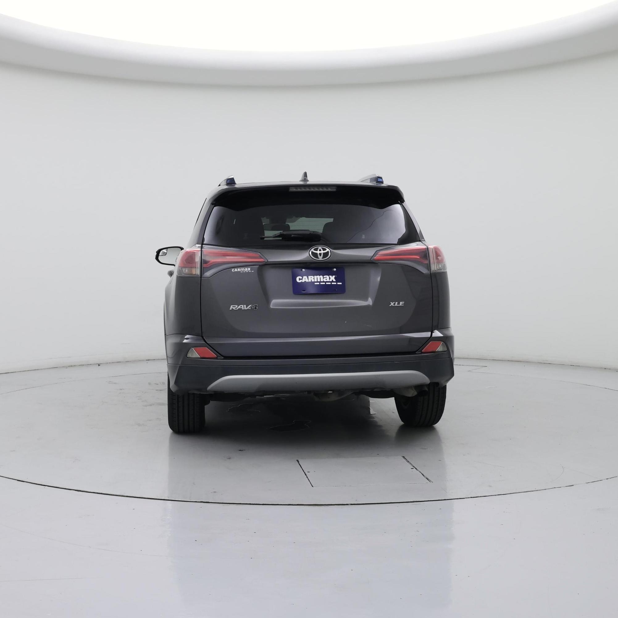 Thumbnail: 2017 Toyota RAV4 - 6