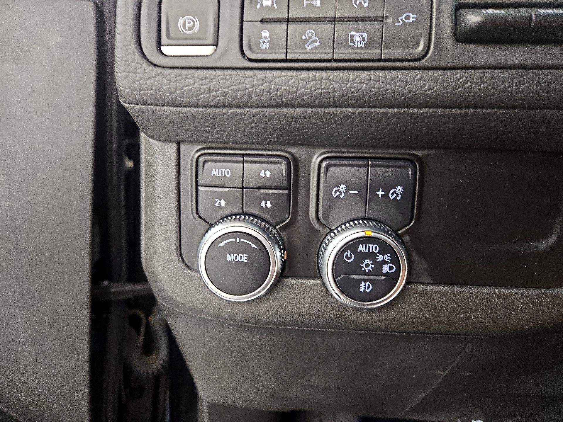 Thumbnail: 2022 GMC Yukon - 13