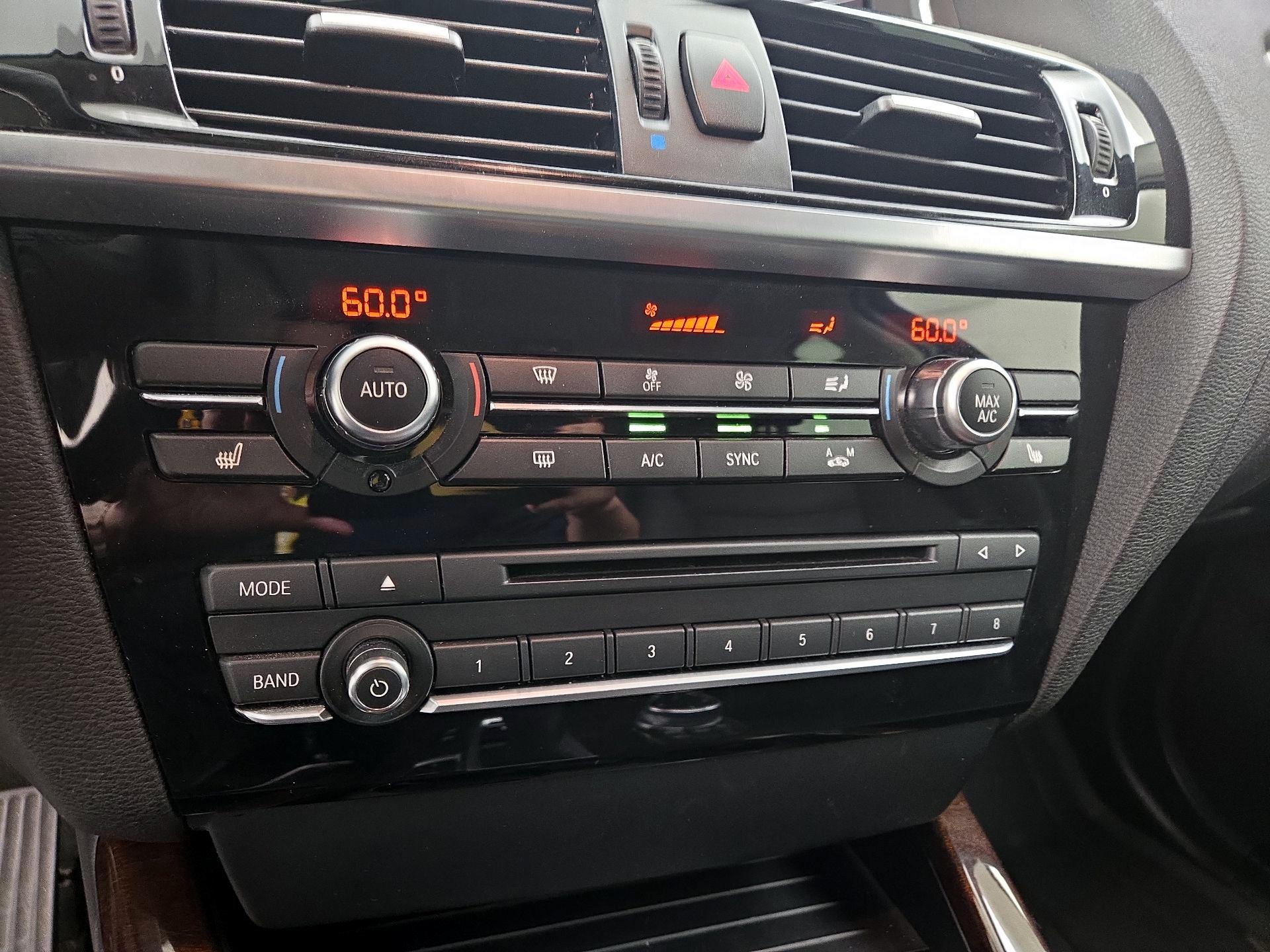 Thumbnail: 2016 BMW X3 - 16