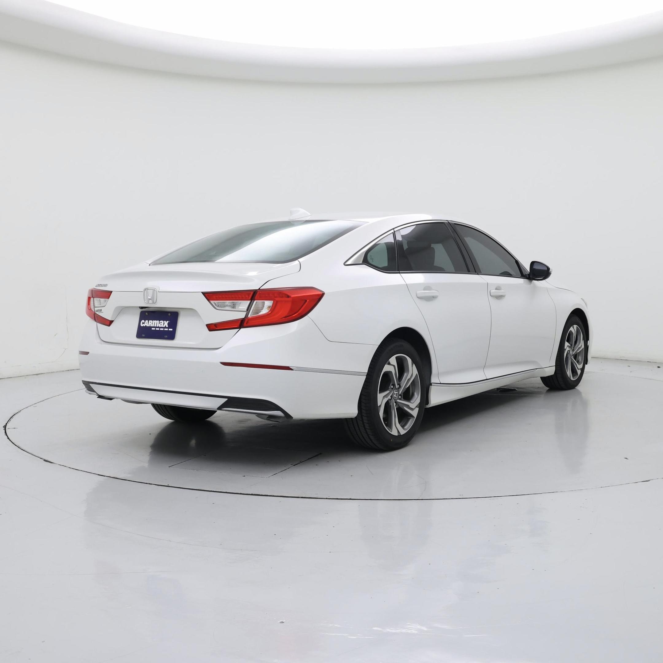 Thumbnail: 2018 Honda Accord - 8