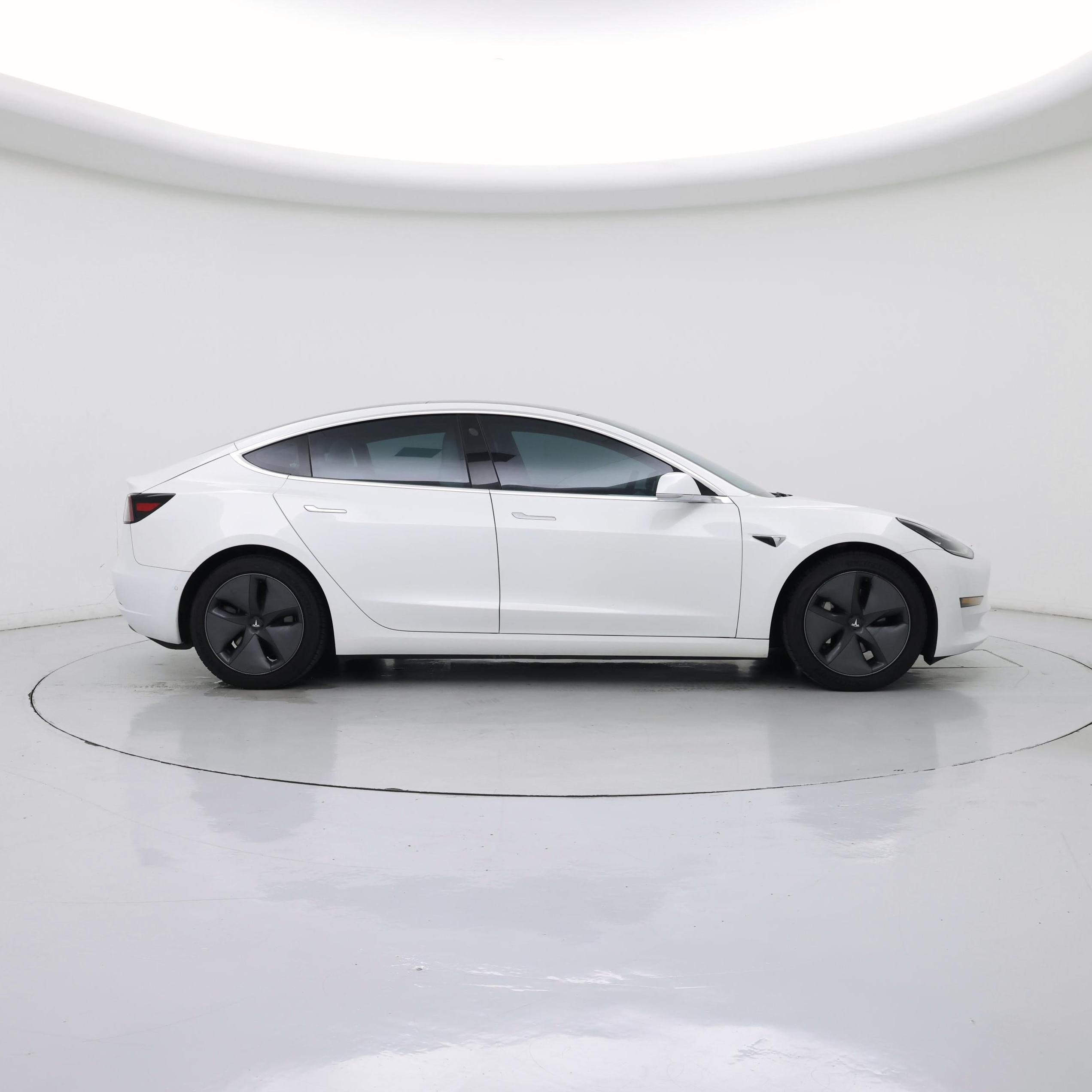 Thumbnail: 2020 Tesla Model 3 - 7