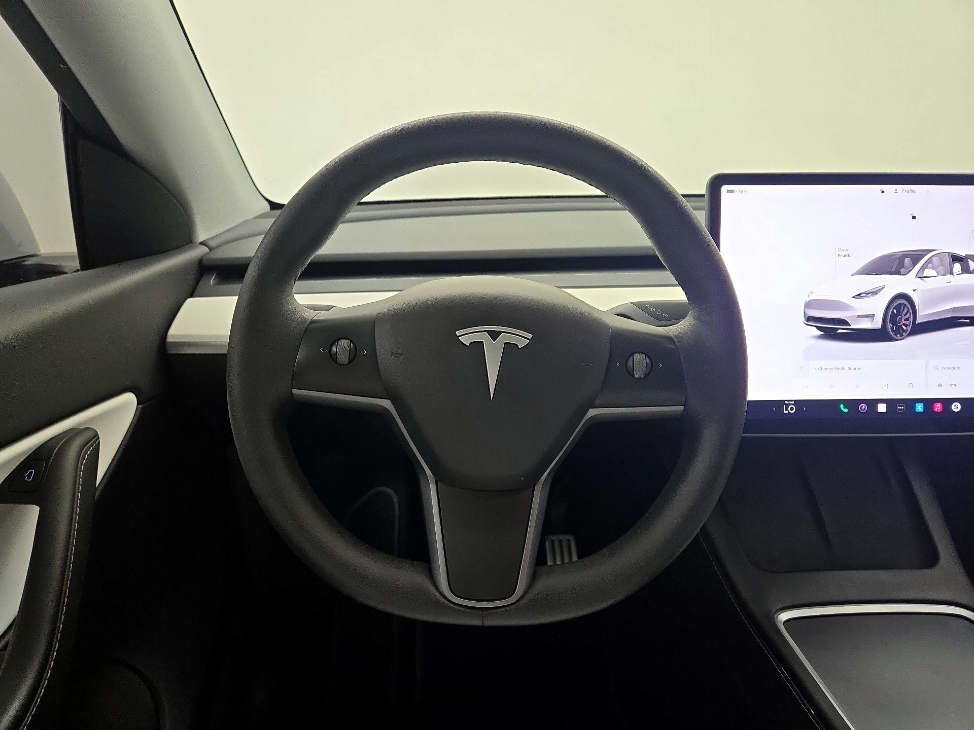 Thumbnail: 2022 Tesla Model Y - 10