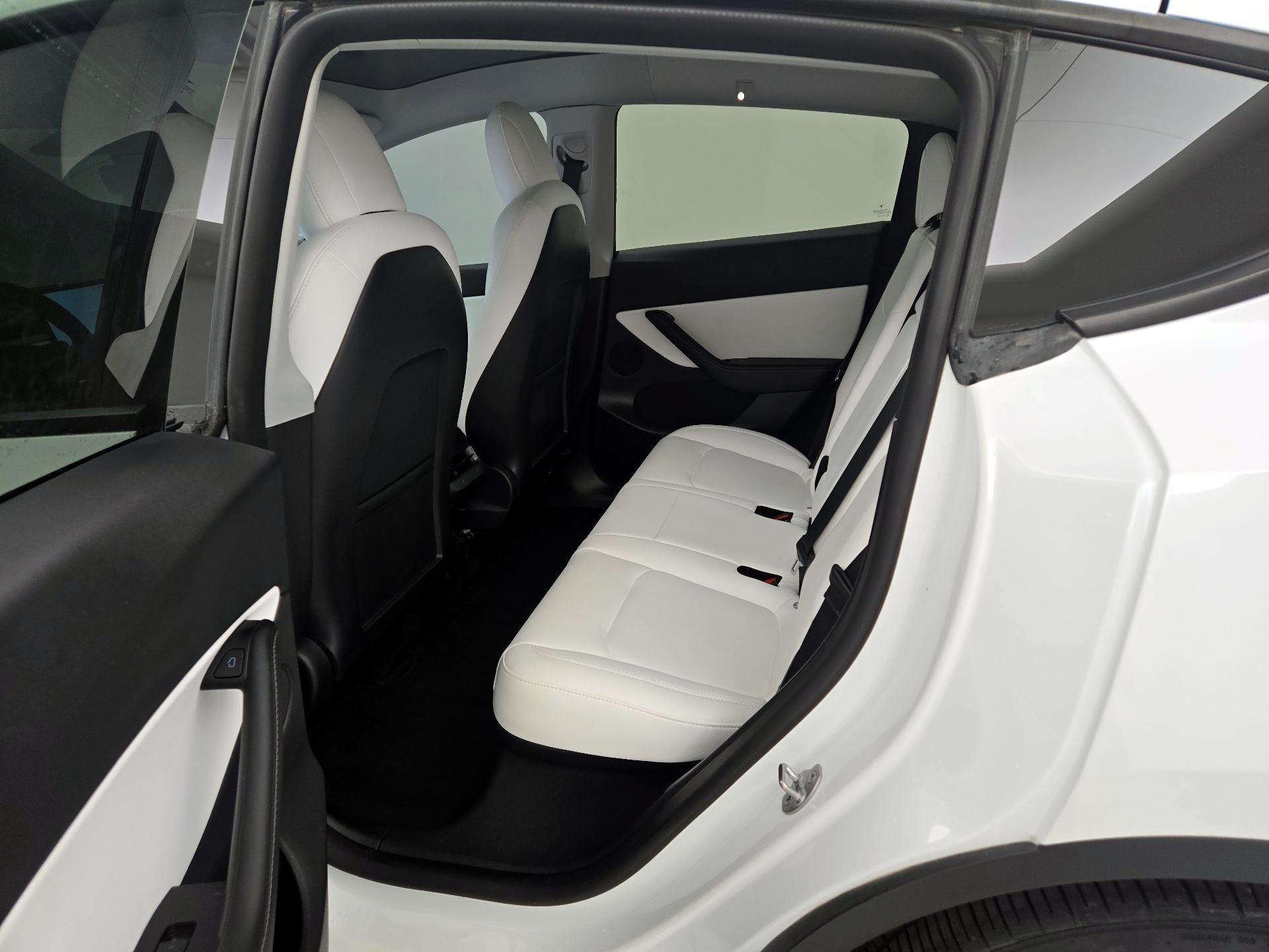 Thumbnail: 2022 Tesla Model Y - 20