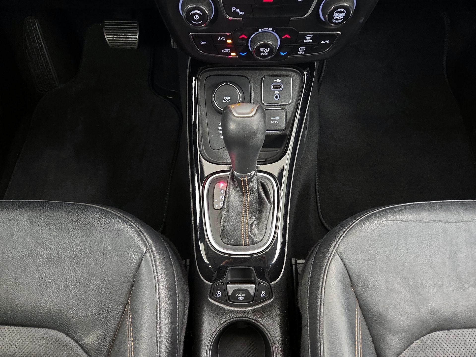 Thumbnail: 2018 Jeep Compass - 18