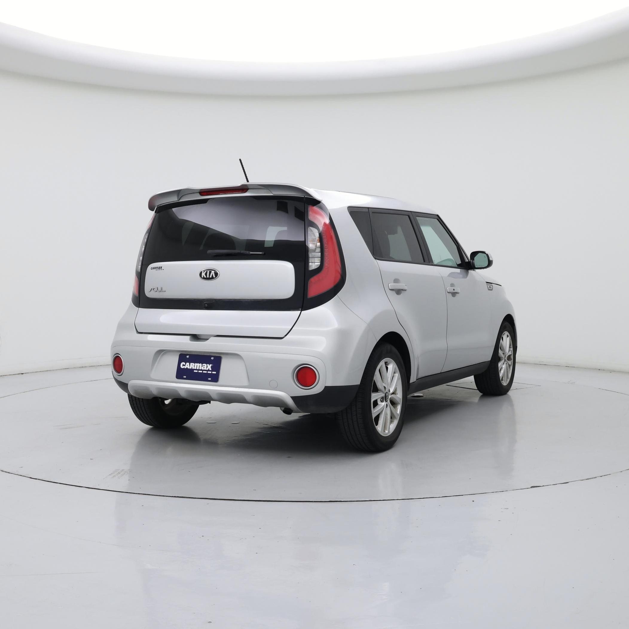 Thumbnail: 2017 Kia Soul - 8