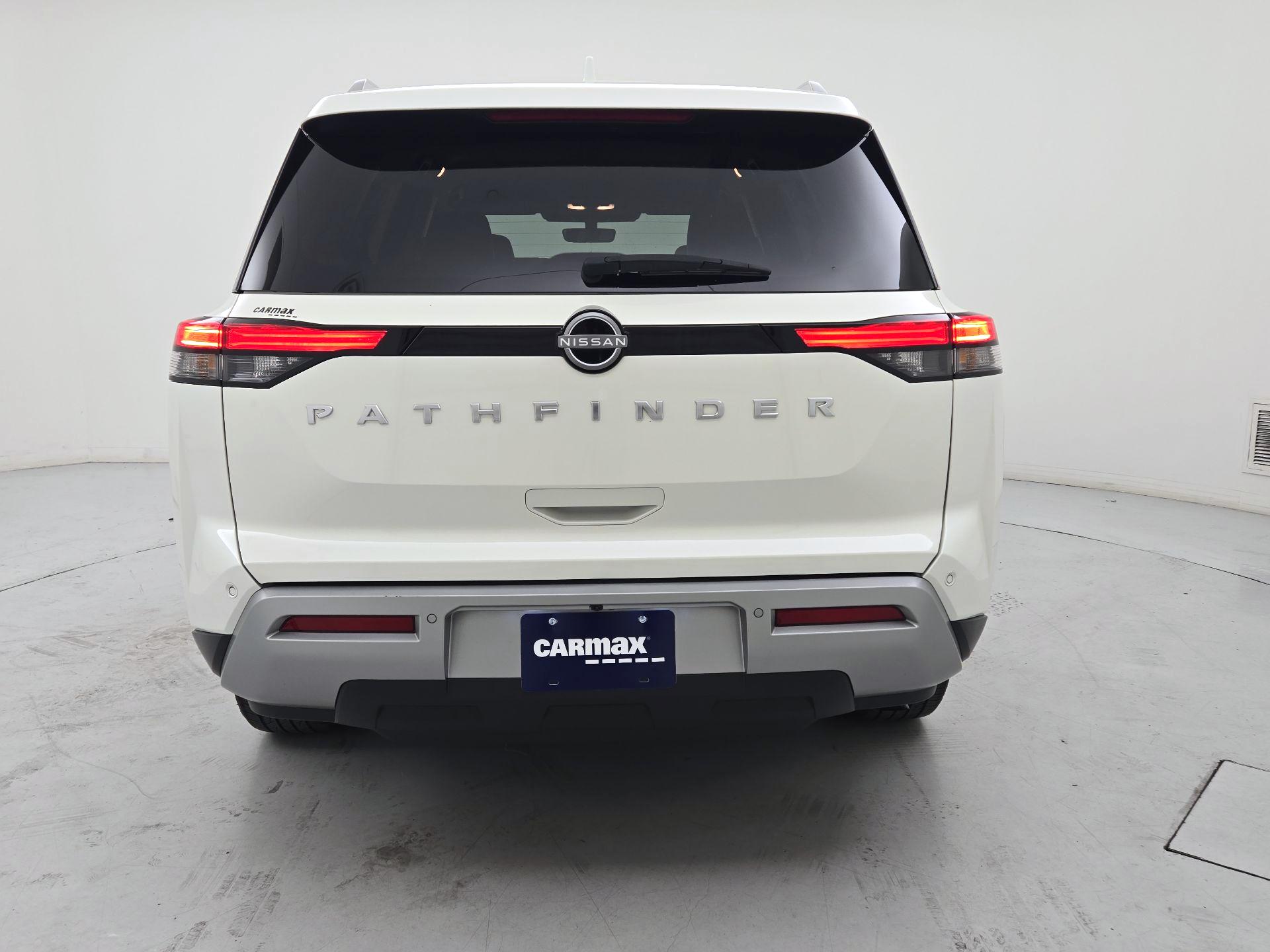 Thumbnail: 2023 Nissan Pathfinder - 6