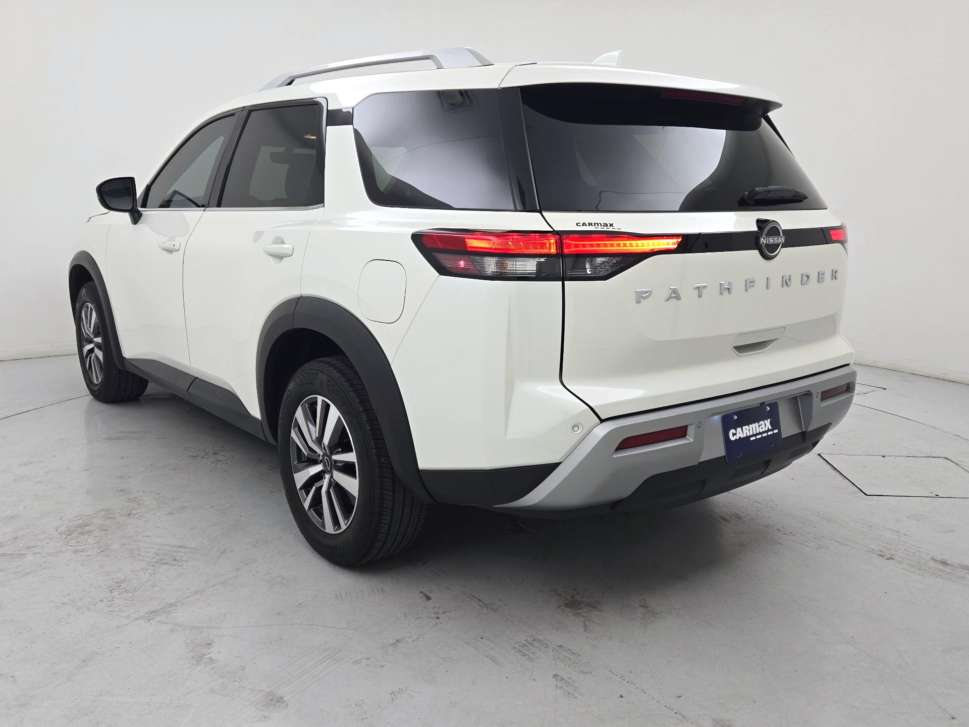 Thumbnail: 2023 Nissan Pathfinder - 7