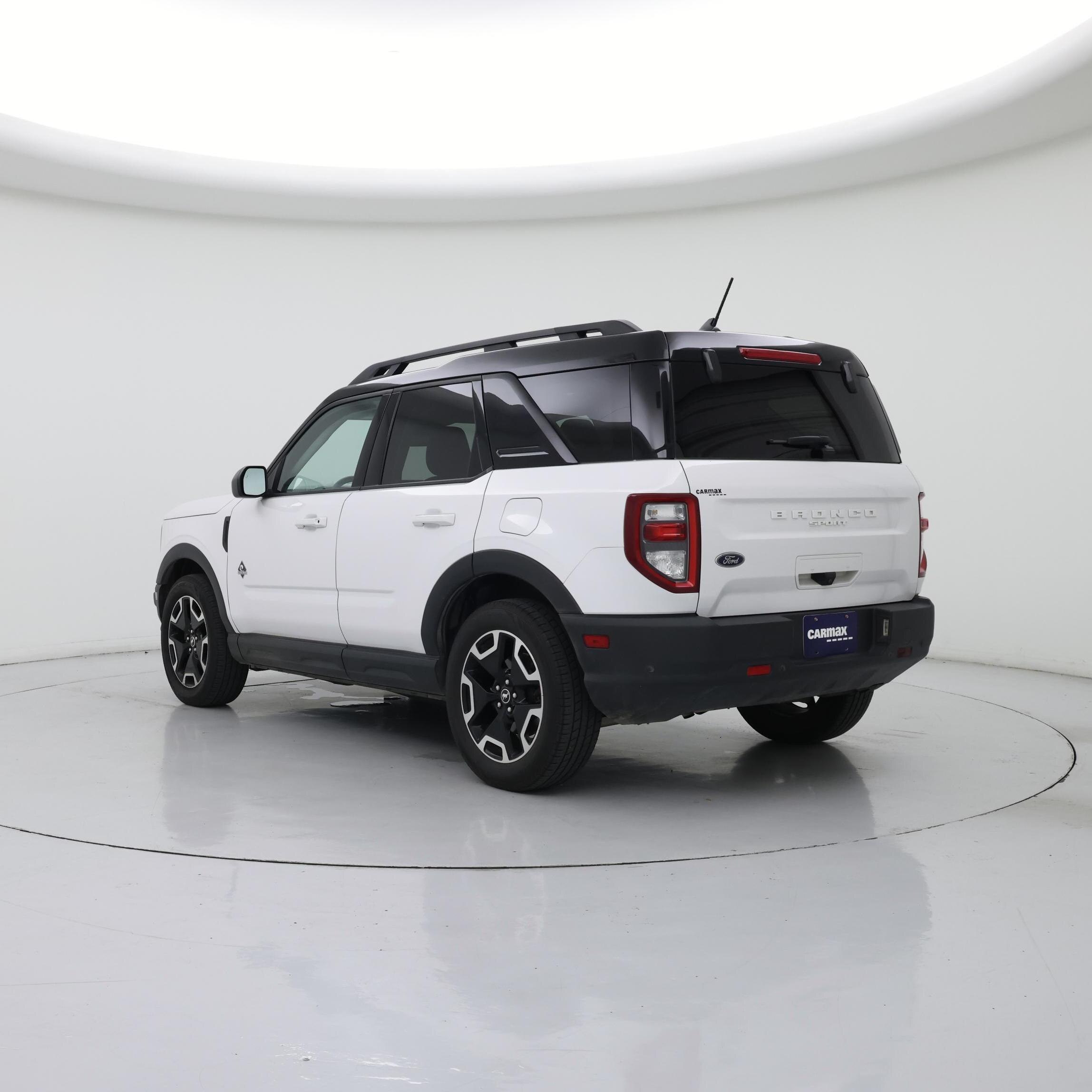 Thumbnail: 2022 Ford Bronco Sport - 2