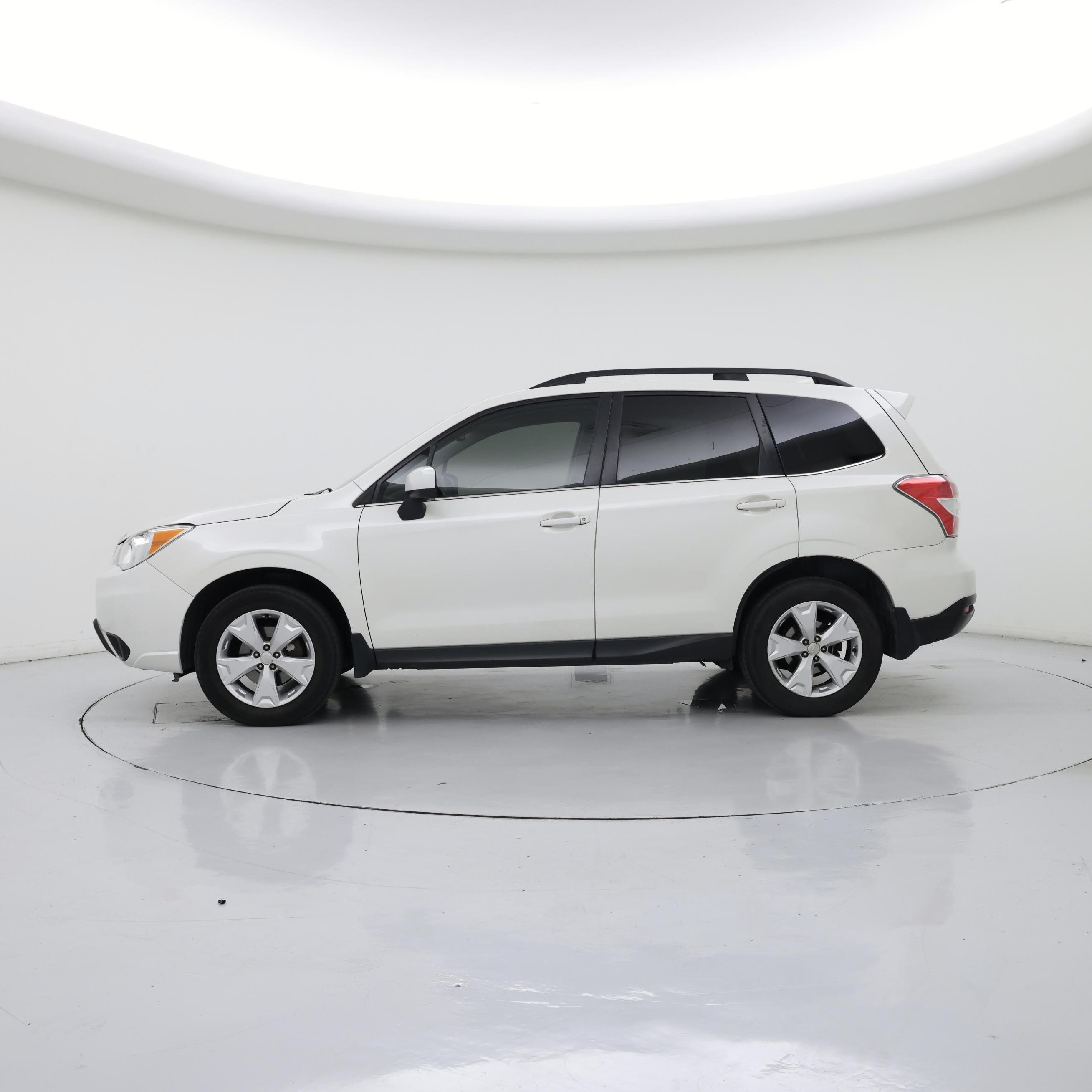 Thumbnail: 2016 Subaru Forester - 3