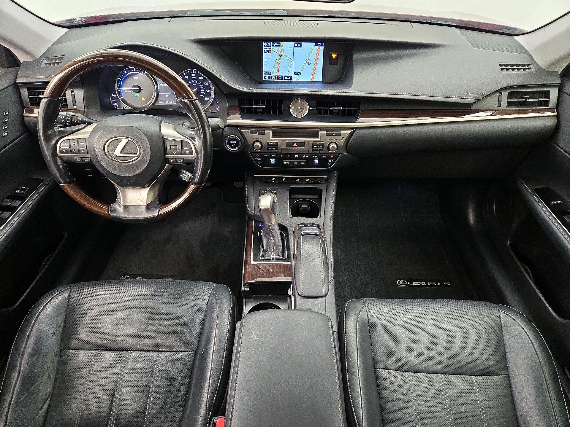 Thumbnail: 2016 Lexus ES - 9