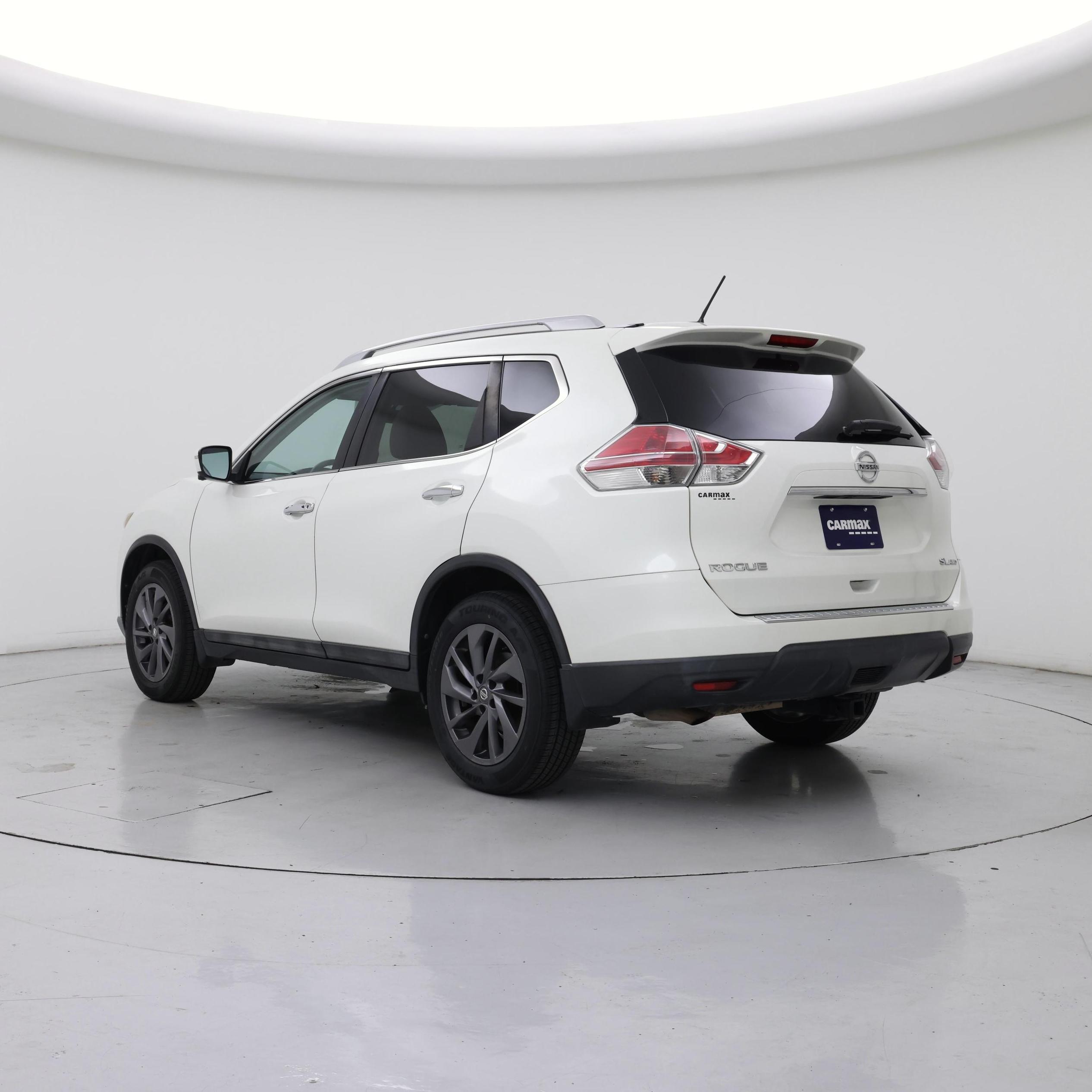 Thumbnail: 2016 Nissan Rogue - 2