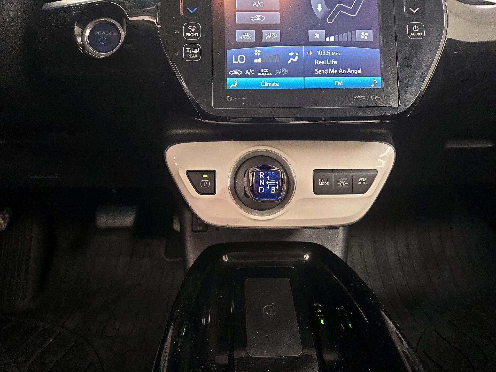 Thumbnail: 2019 Toyota Prius Prime - 18