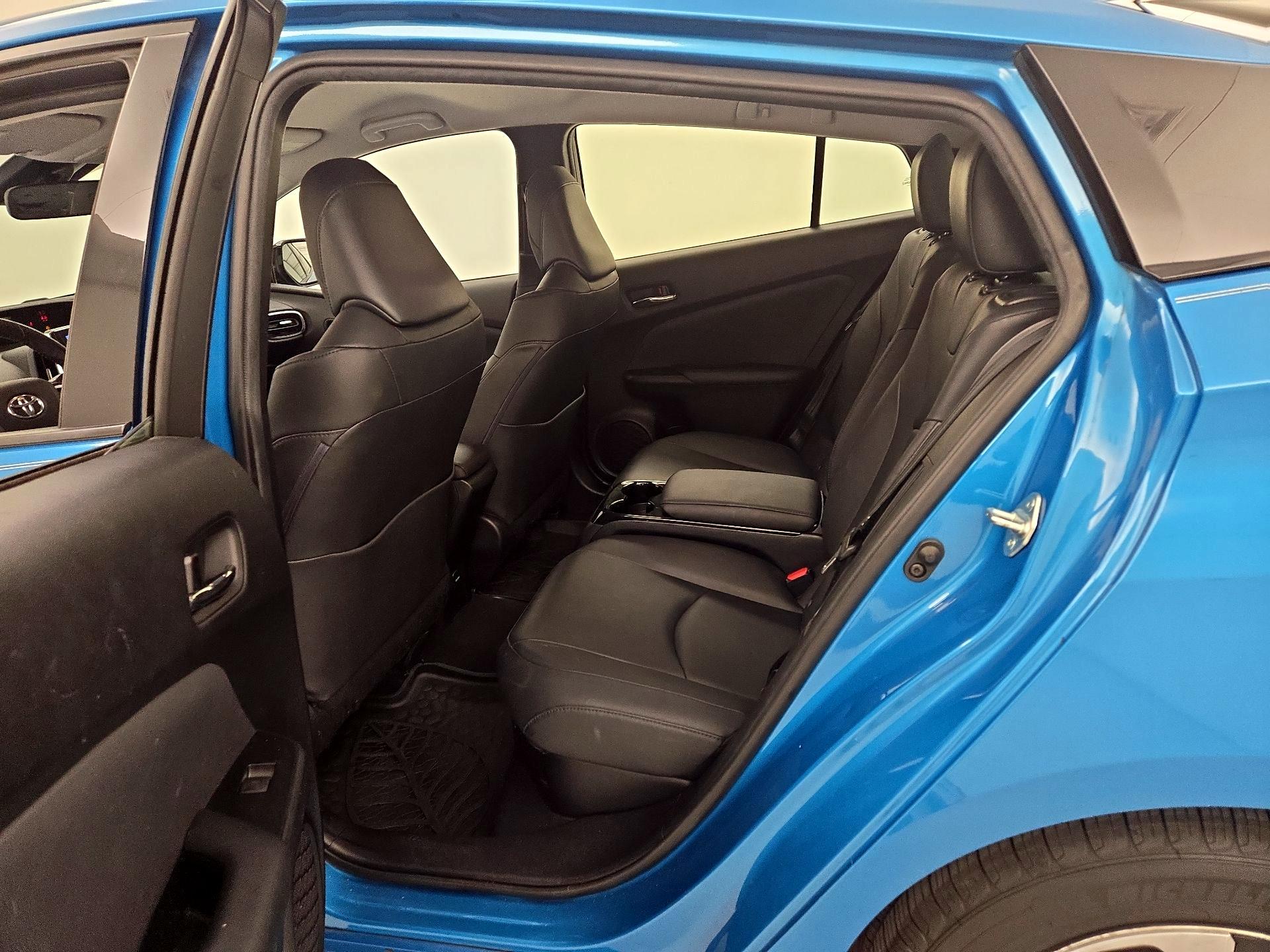 Thumbnail: 2019 Toyota Prius Prime - 20