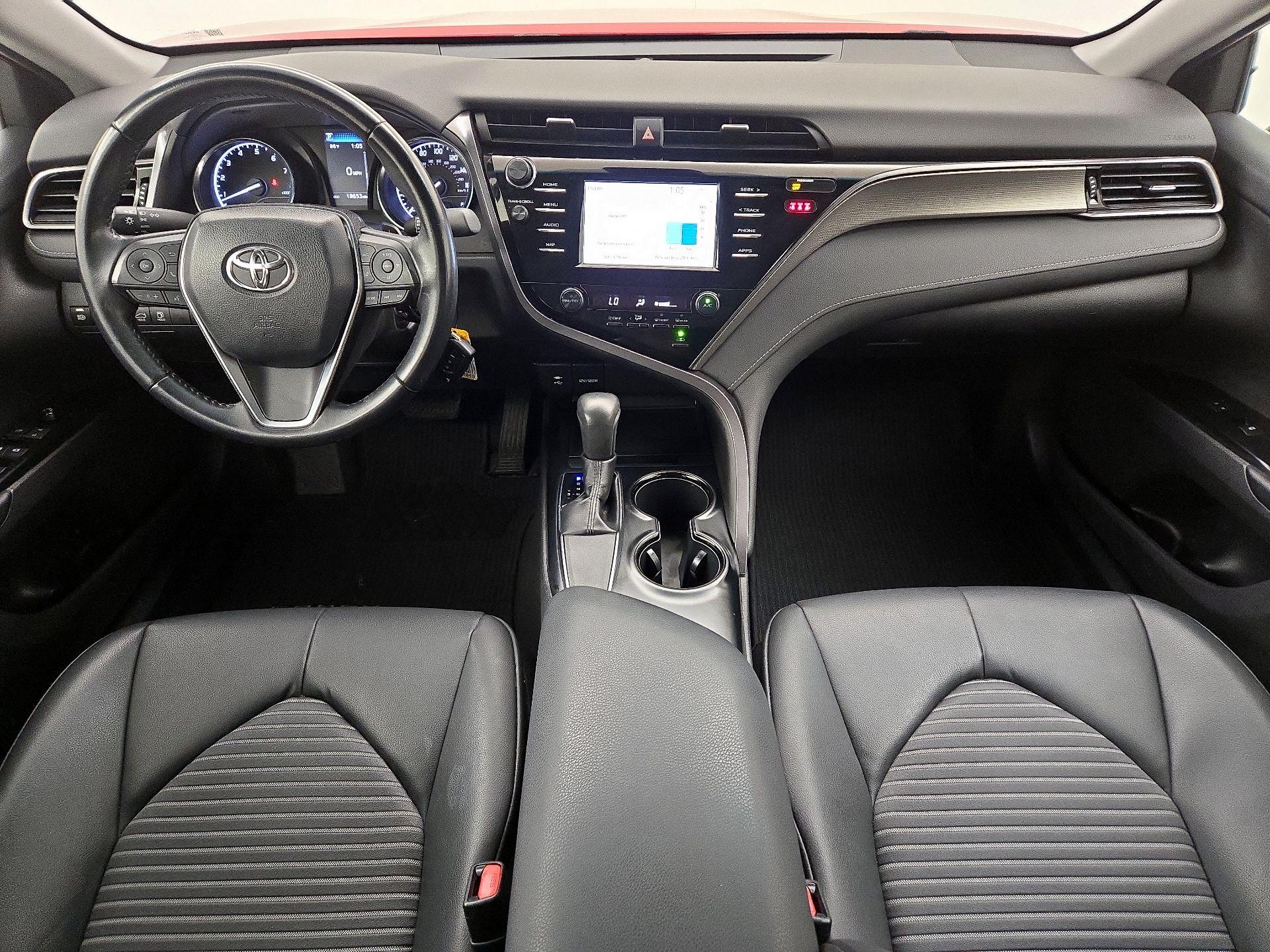 Thumbnail: 2019 Toyota Camry - 9