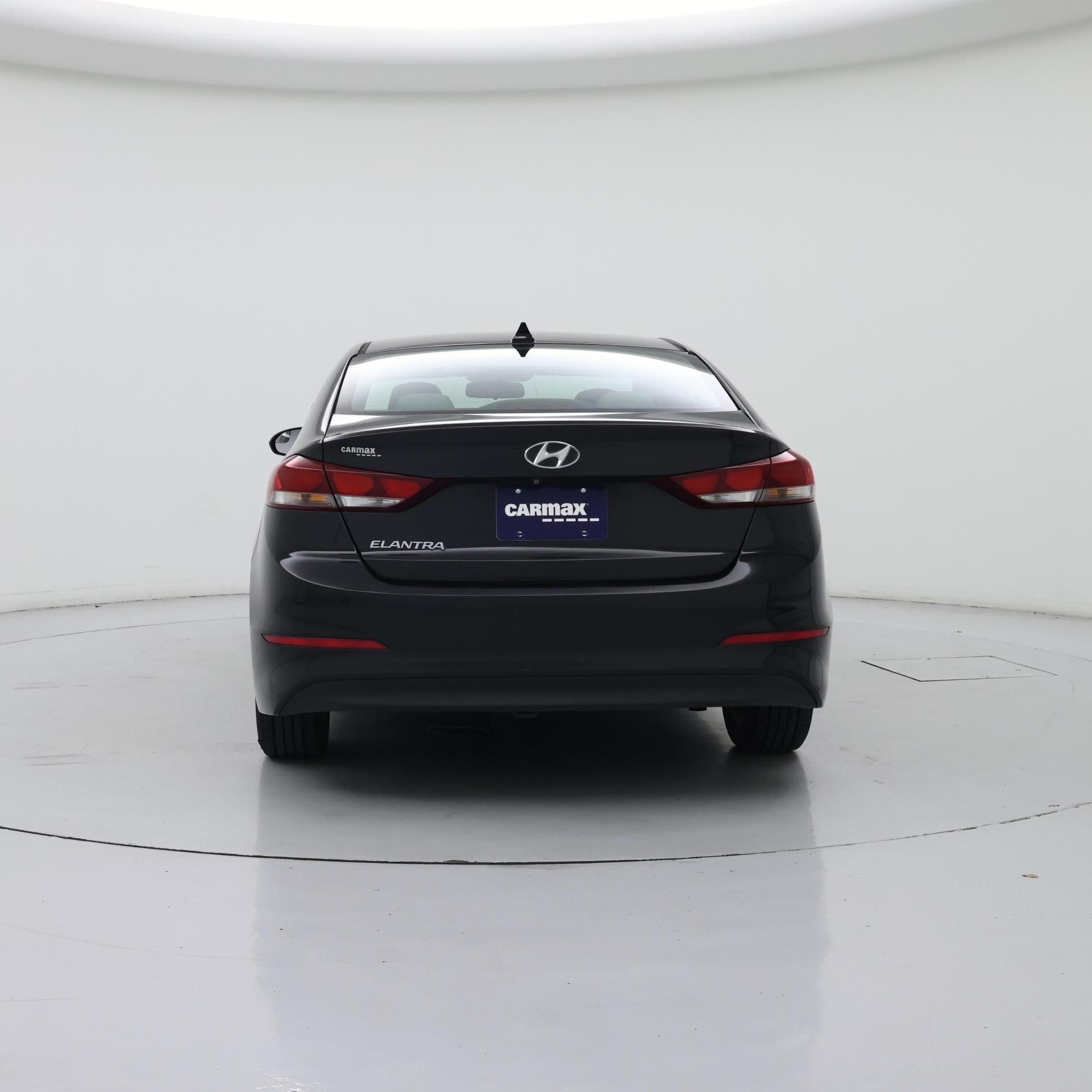 Thumbnail: 2017 Hyundai Elantra - 6