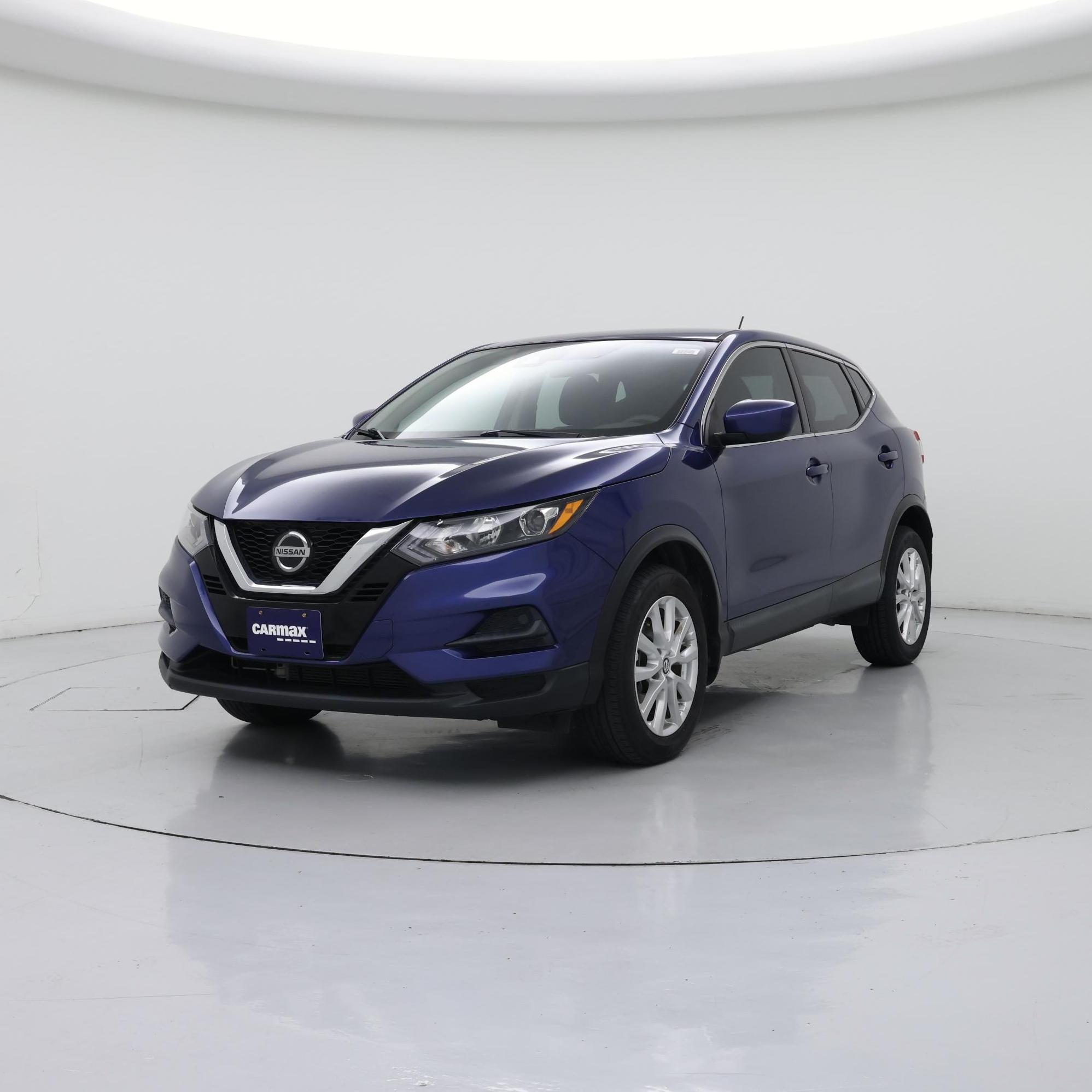 Thumbnail: 2021 Nissan Rogue Sport - 4
