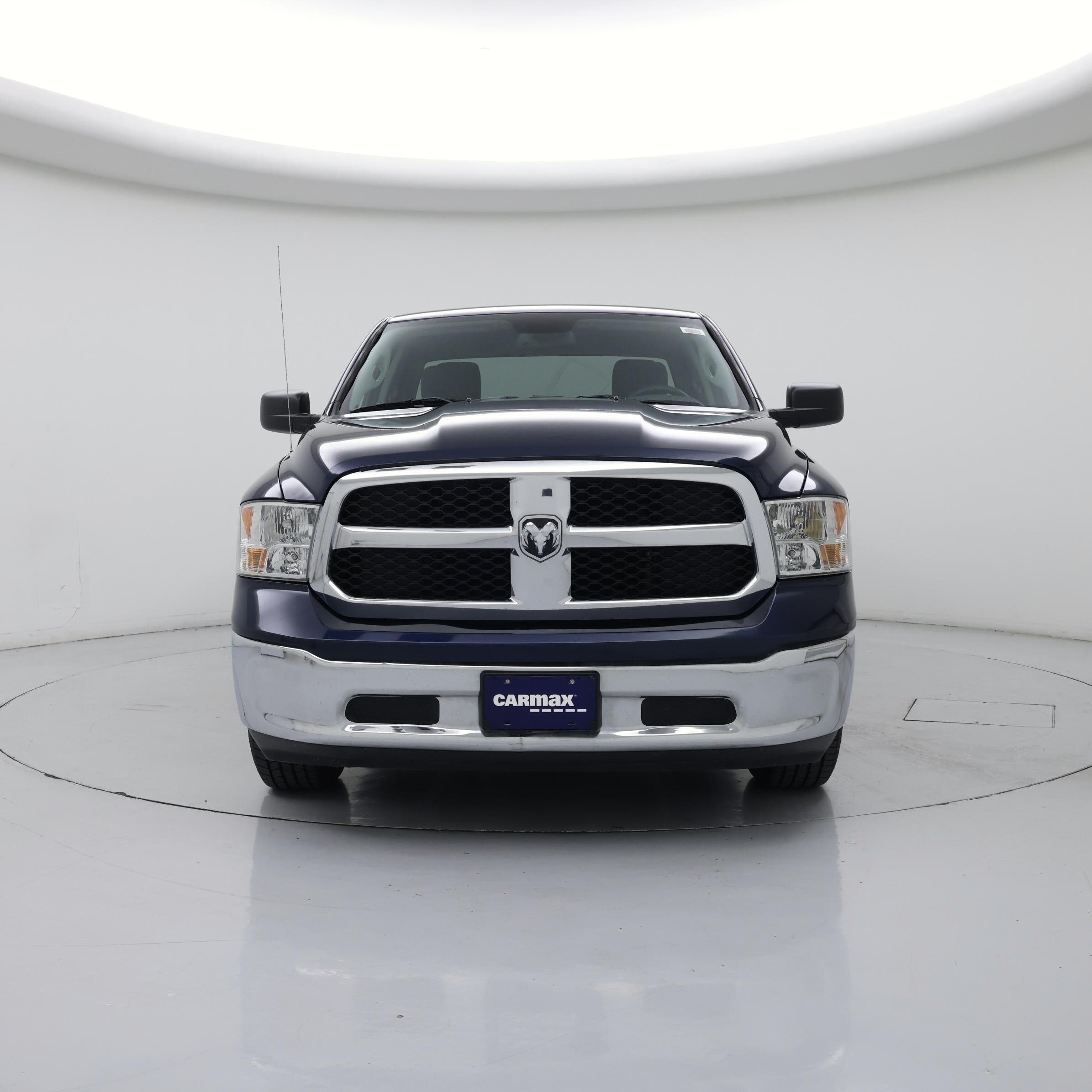 Thumbnail: 2019 RAM 1500 Classic - 5