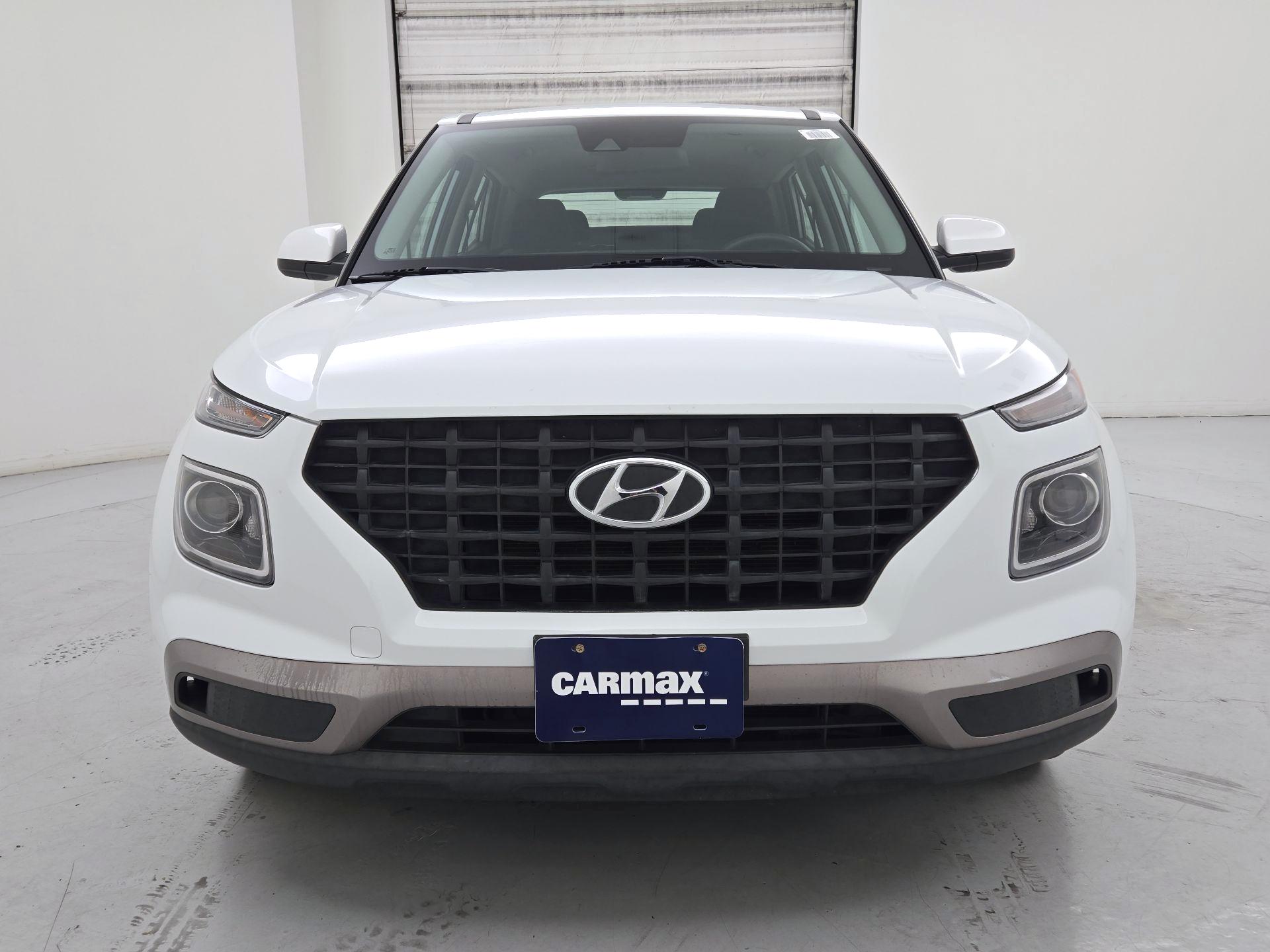 Thumbnail: 2021 Hyundai Venue - 2