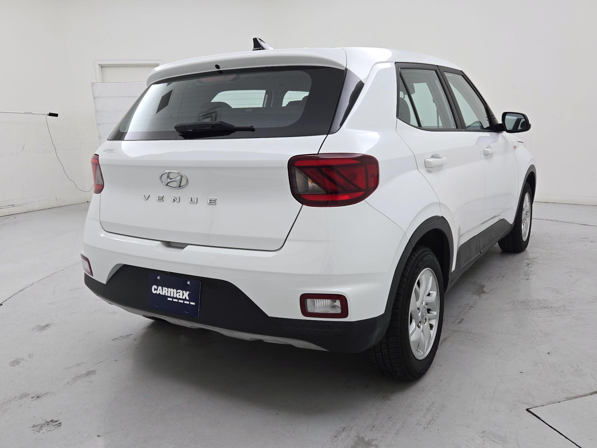 Thumbnail: 2021 Hyundai Venue - 5