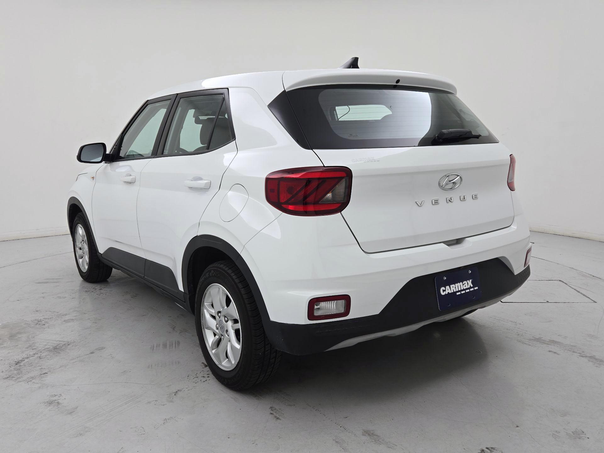 Thumbnail: 2021 Hyundai Venue - 7