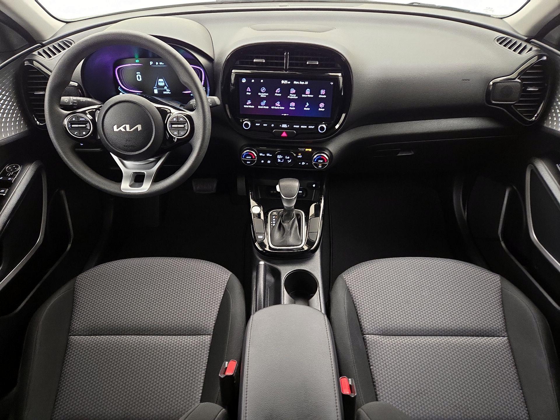 Thumbnail: 2023 Kia Soul - 9