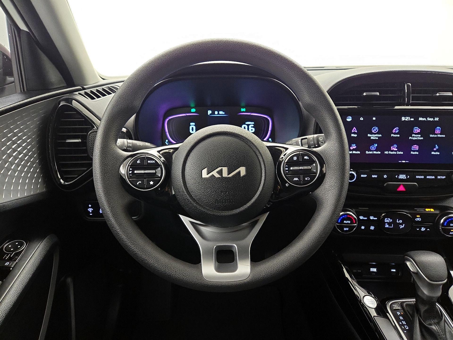 Thumbnail: 2023 Kia Soul - 10