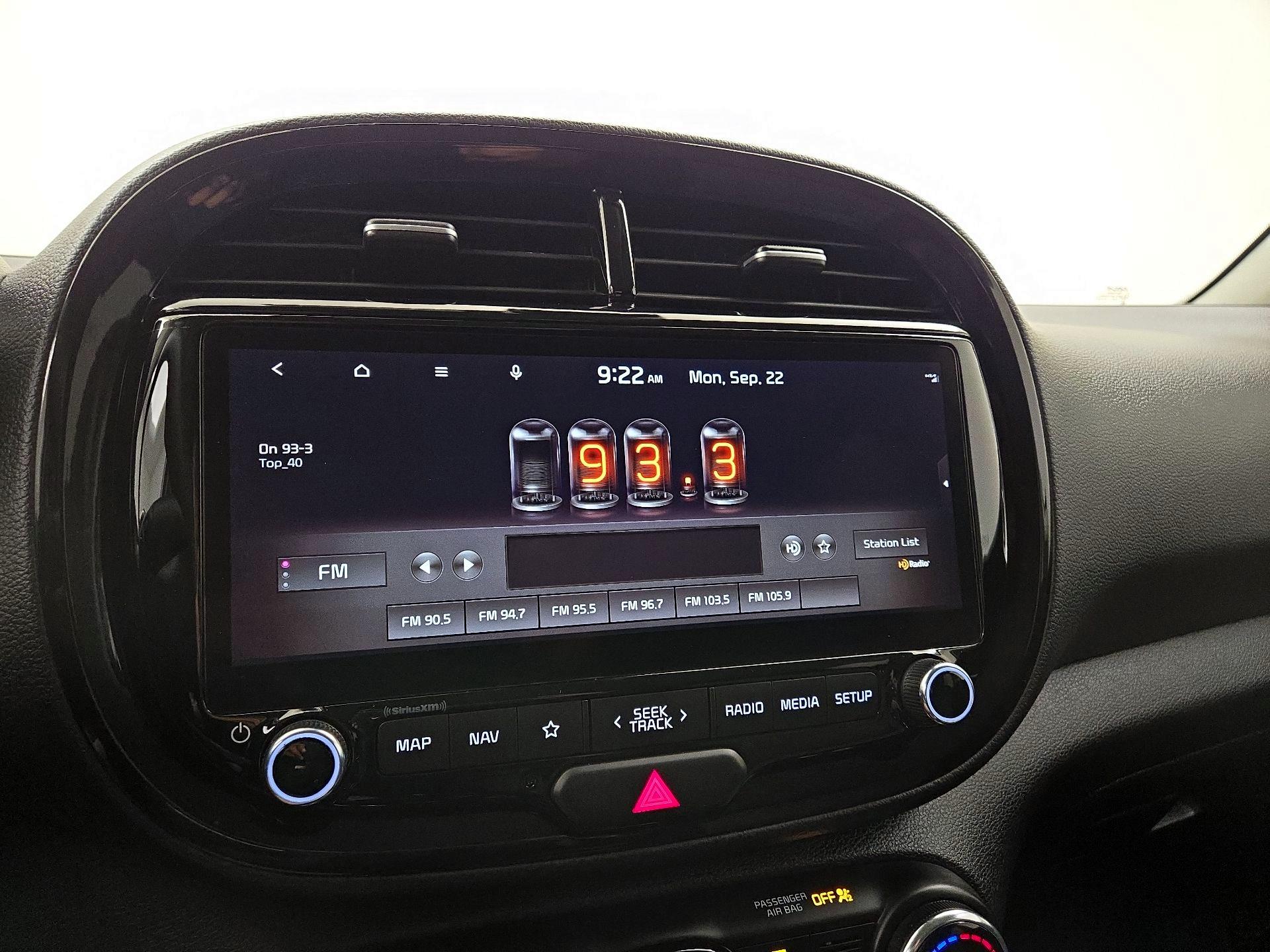 Thumbnail: 2023 Kia Soul - 16
