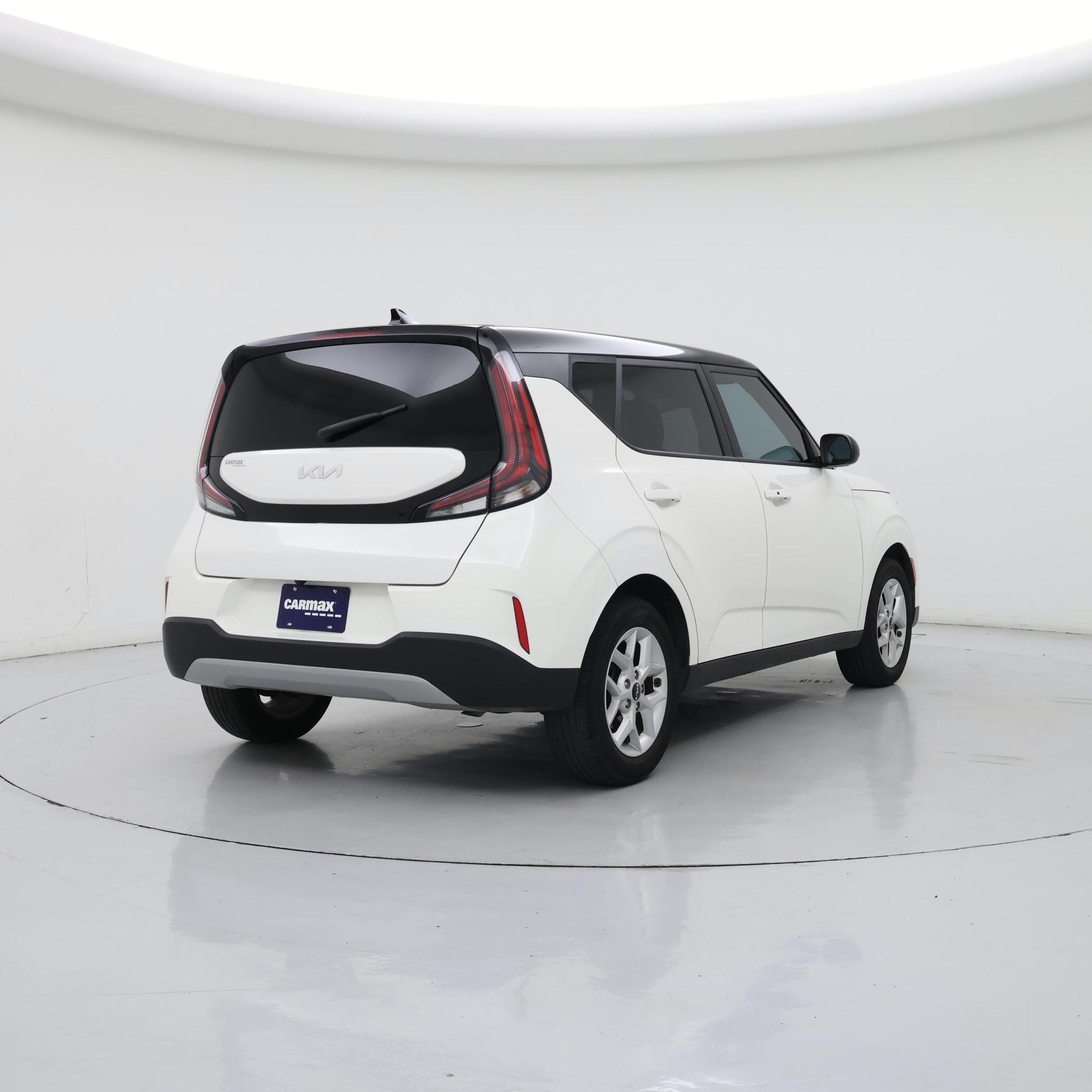 Thumbnail: 2023 Kia Soul - 8