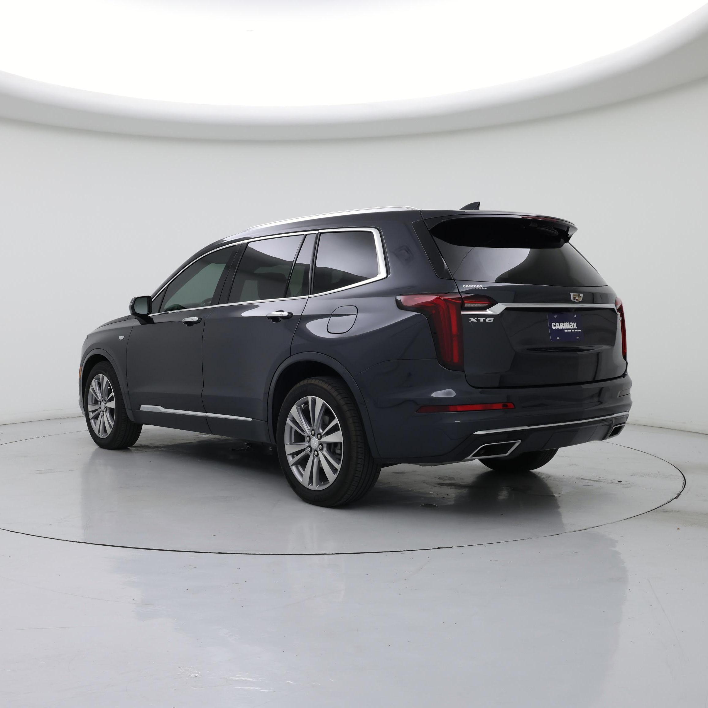 Thumbnail: 2023 Cadillac XT6 - 2