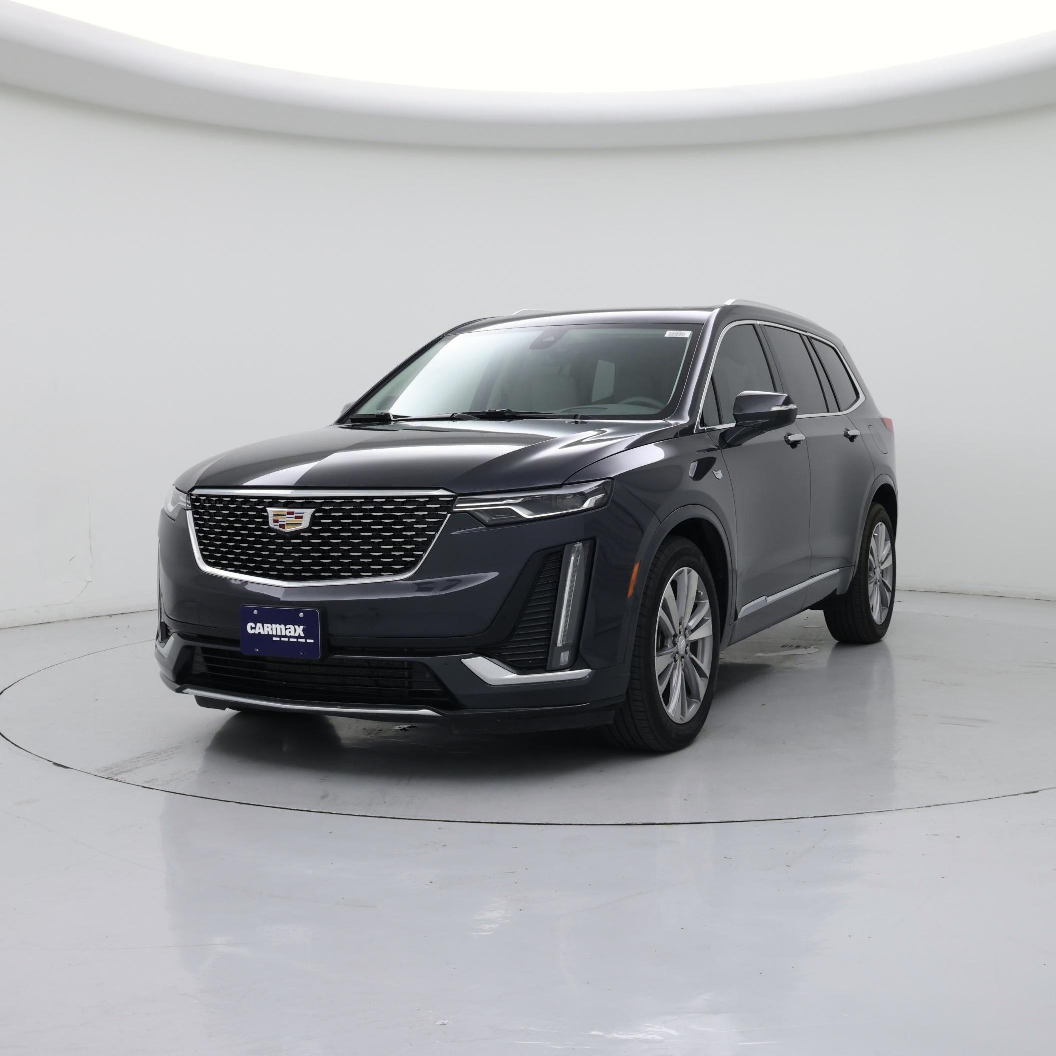 Thumbnail: 2023 Cadillac XT6 - 4
