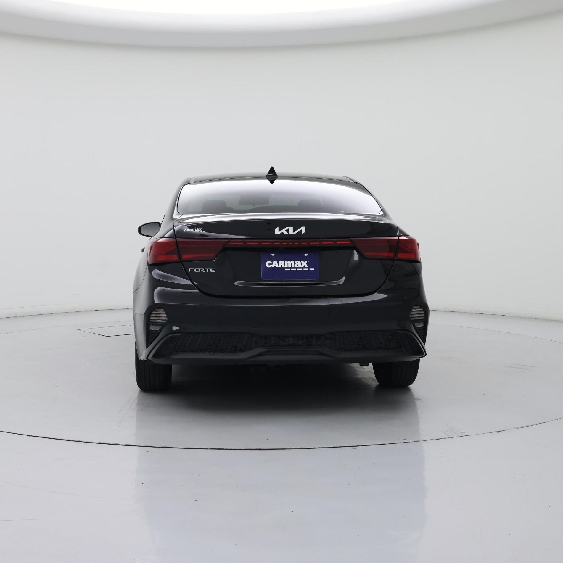 Thumbnail: 2022 Kia Forte - 6