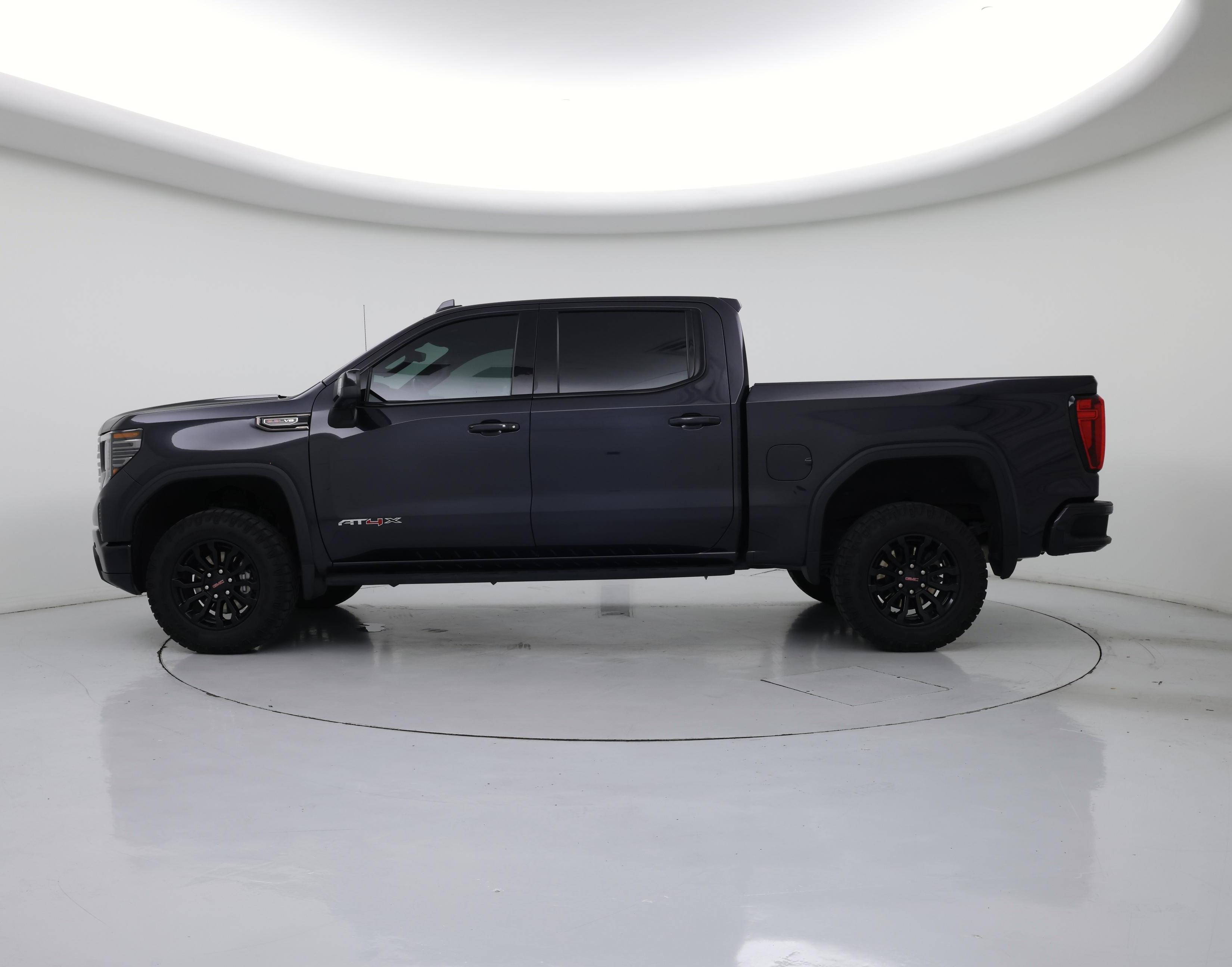 Thumbnail: 2022 GMC Sierra 1500 - 3