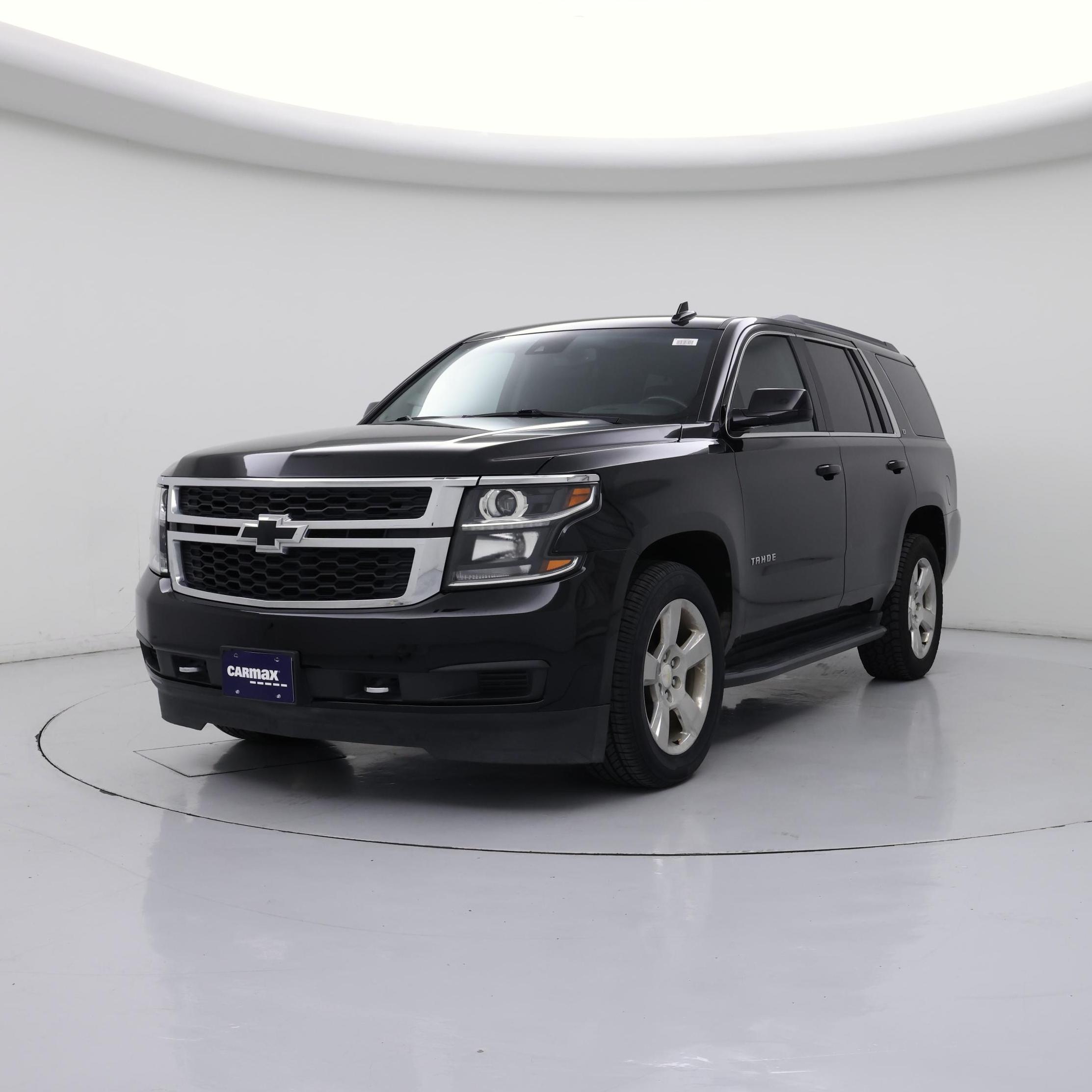 Thumbnail: 2017 Chevrolet Tahoe - 4