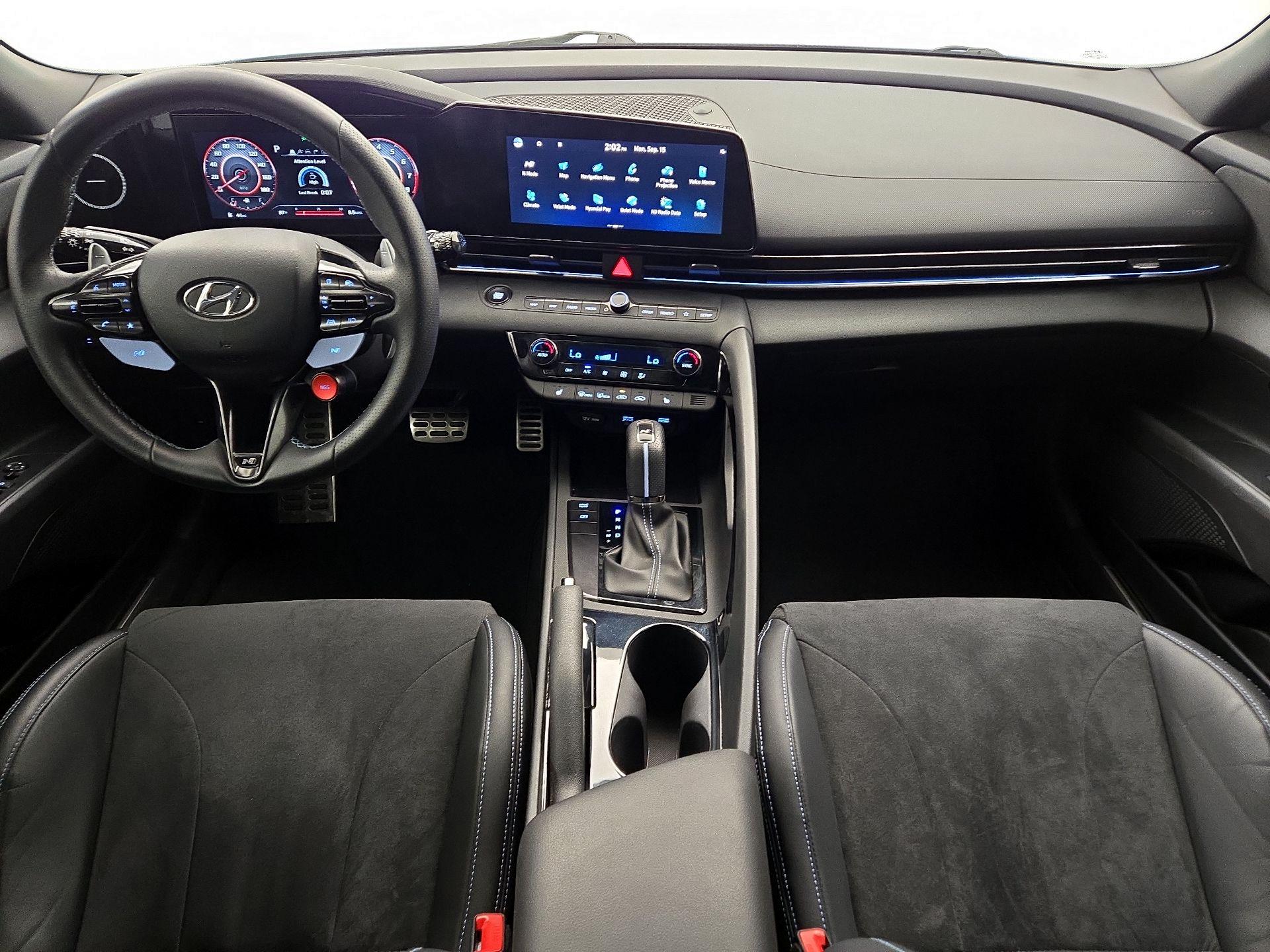 Thumbnail: 2023 Hyundai Elantra - 9
