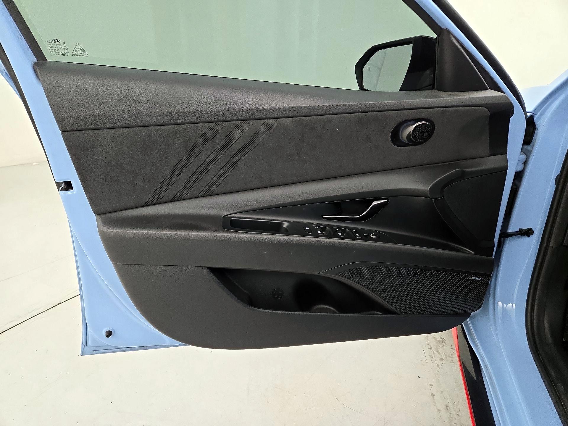 Thumbnail: 2023 Hyundai Elantra - 12