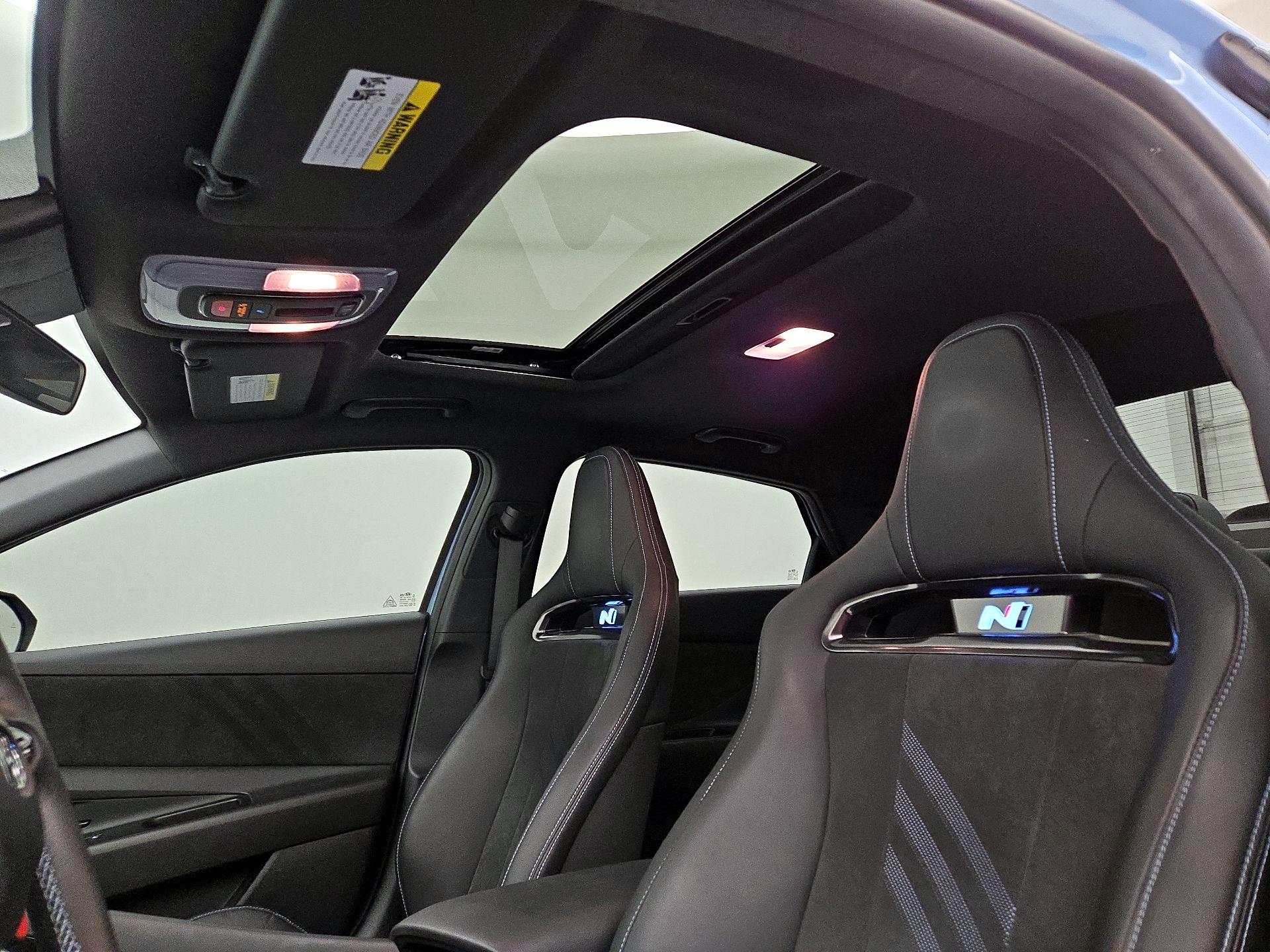 Thumbnail: 2023 Hyundai Elantra - 20