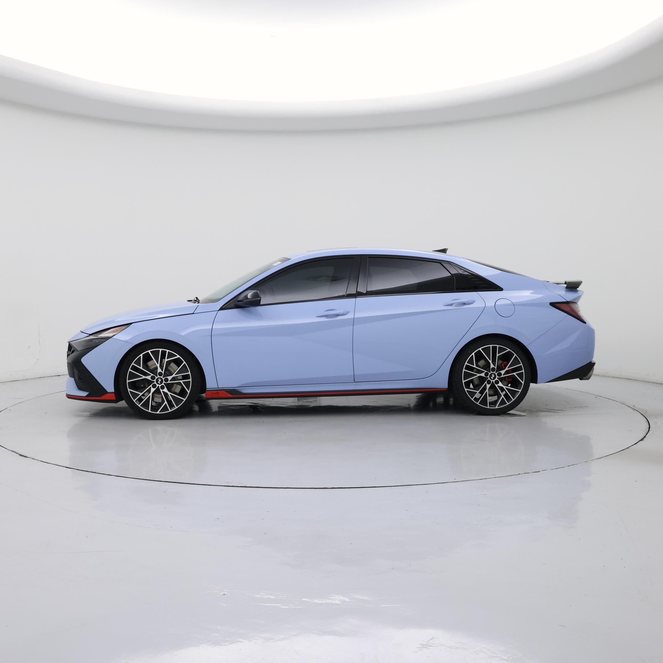 Thumbnail: 2023 Hyundai Elantra - 3