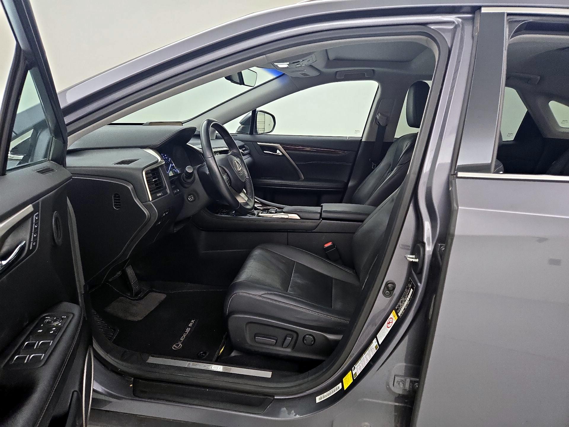 Thumbnail: 2016 Lexus RX - 11