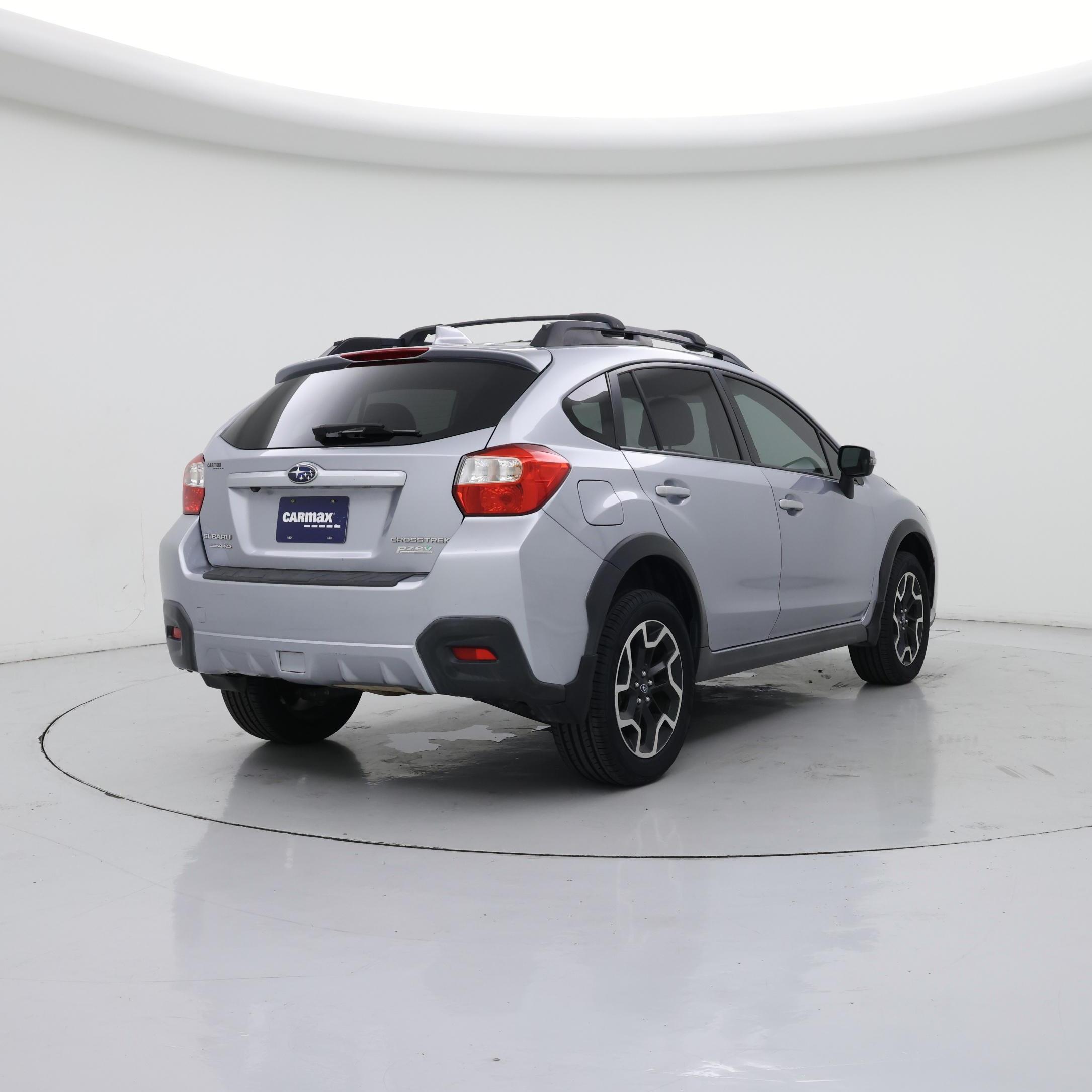 Thumbnail: 2016 Subaru XV Crosstrek - 8