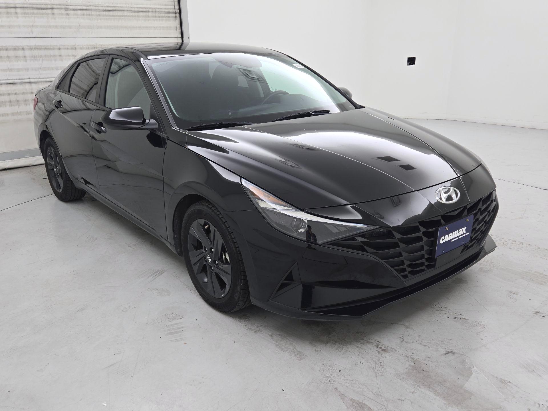 Thumbnail: 2021 Hyundai Elantra - 1
